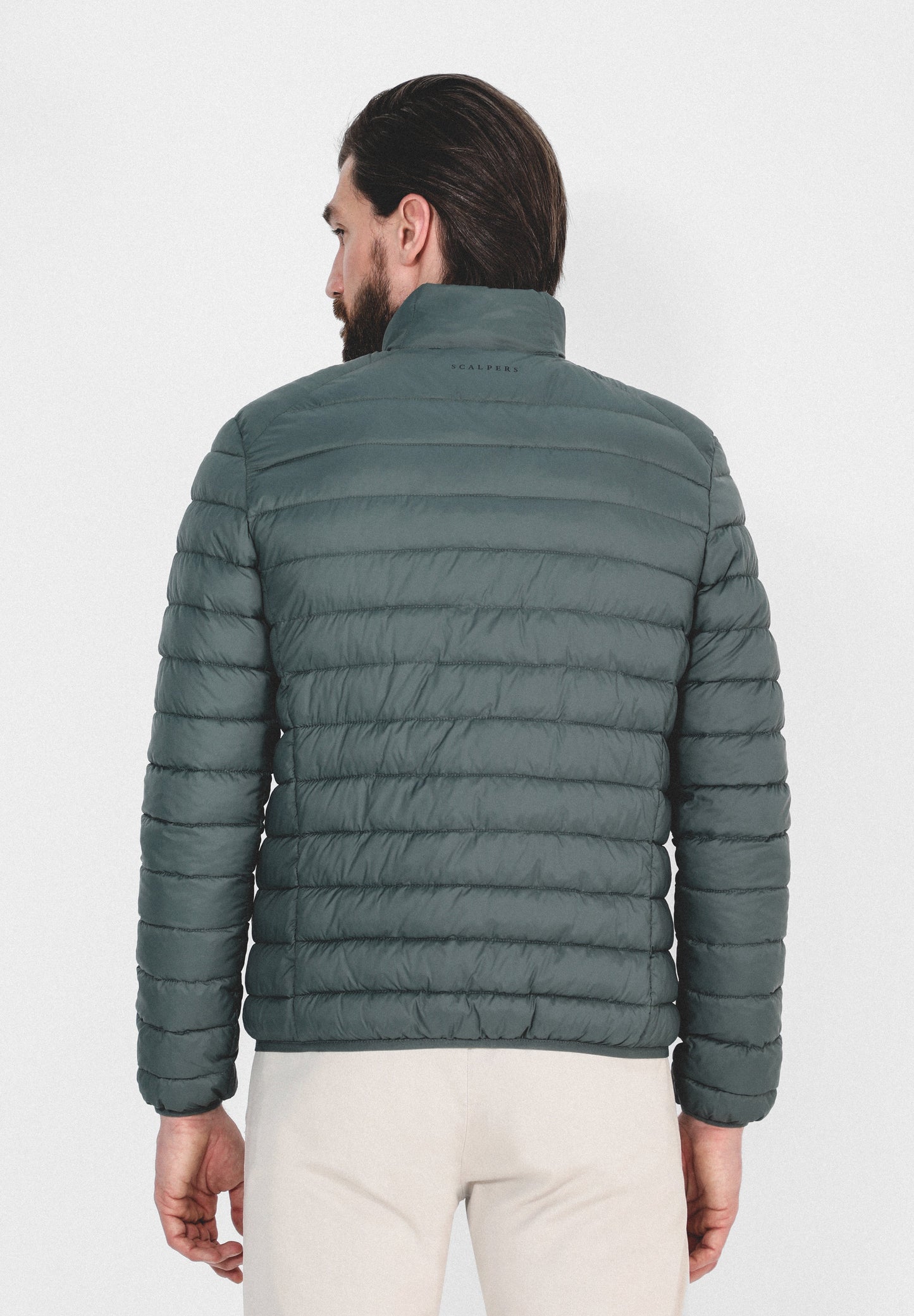 CHAQUETA ACOLCHADA LIGERA