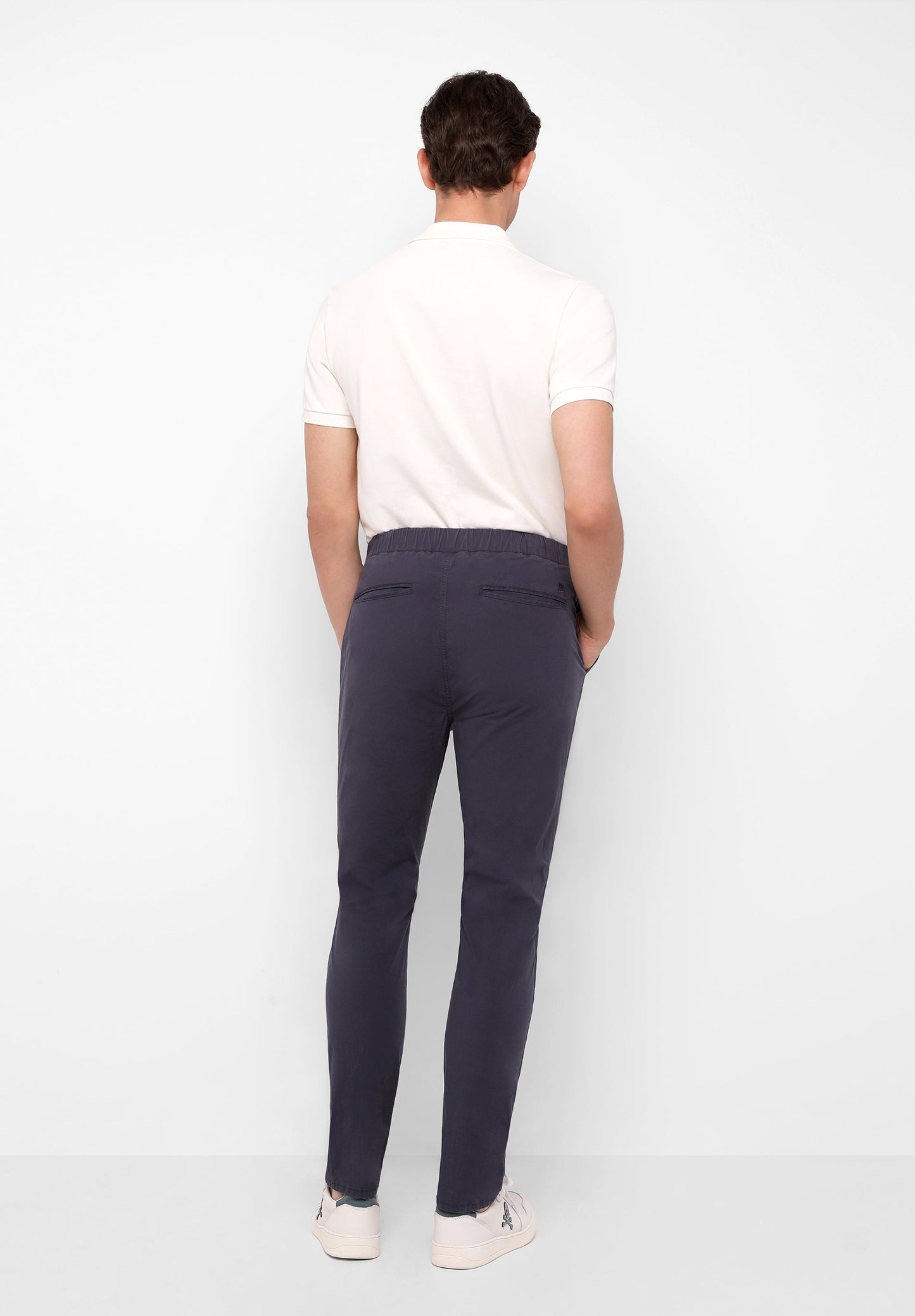 PANTALÓN JOGGER LAZADA