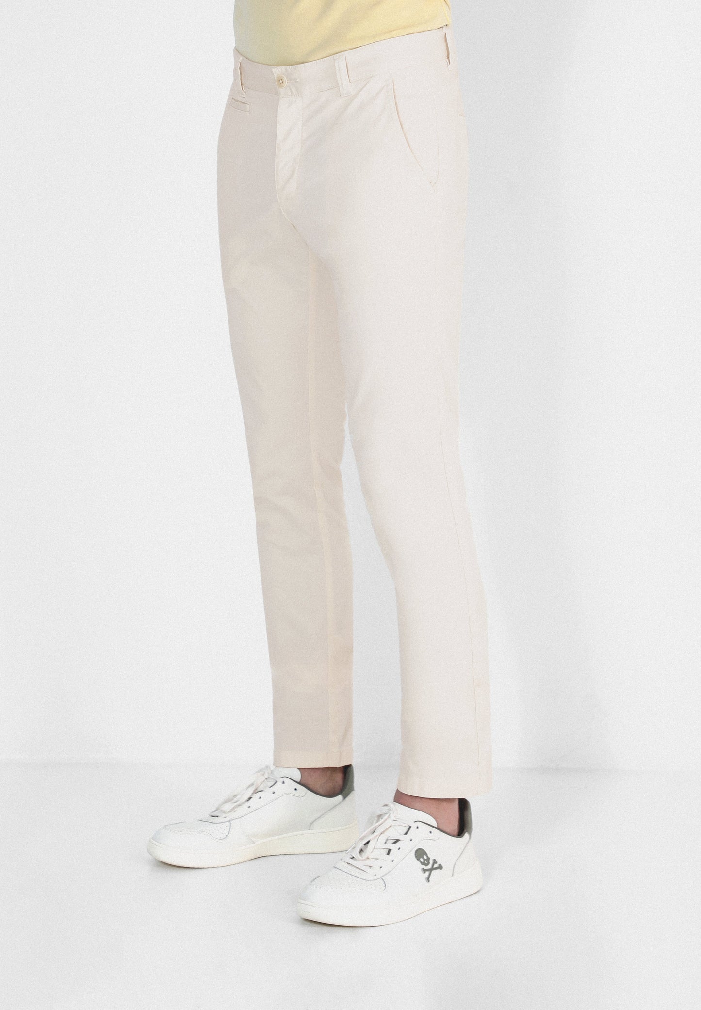 PANTALÓN CHINO CASUAL
