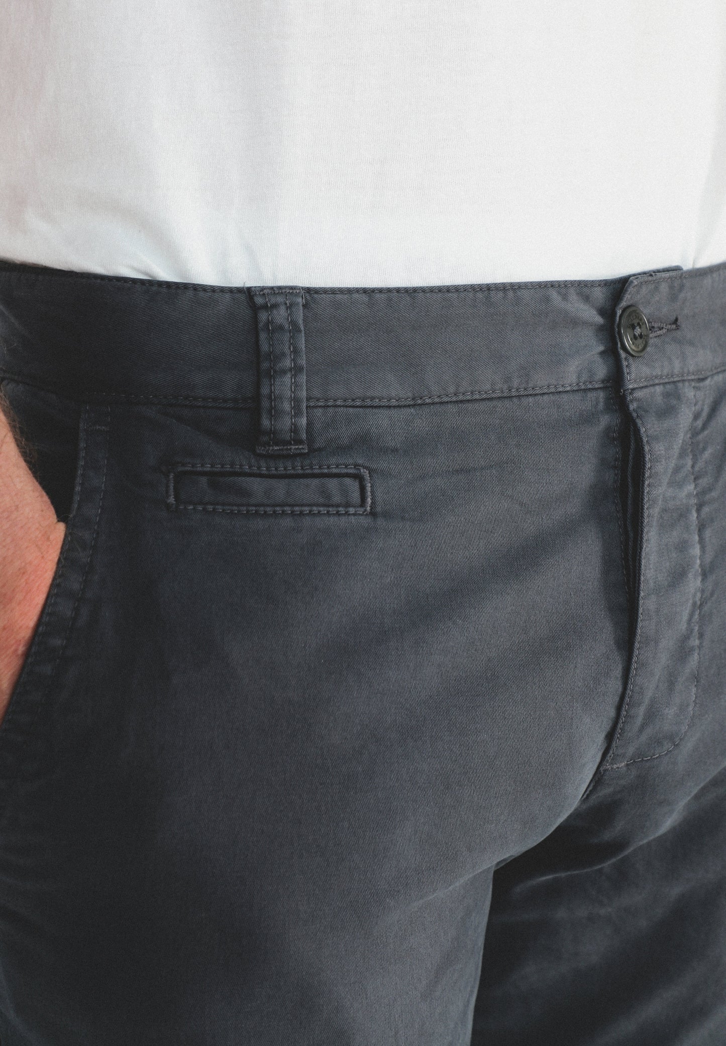 PANTALÓN CHINO CASUAL