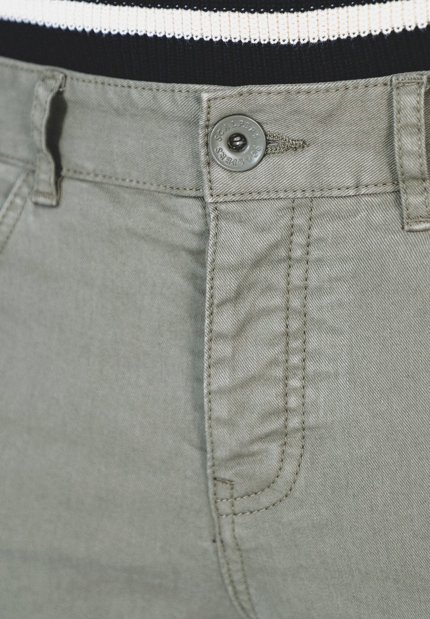 PANTALÓN CINCO BOLSILLOS