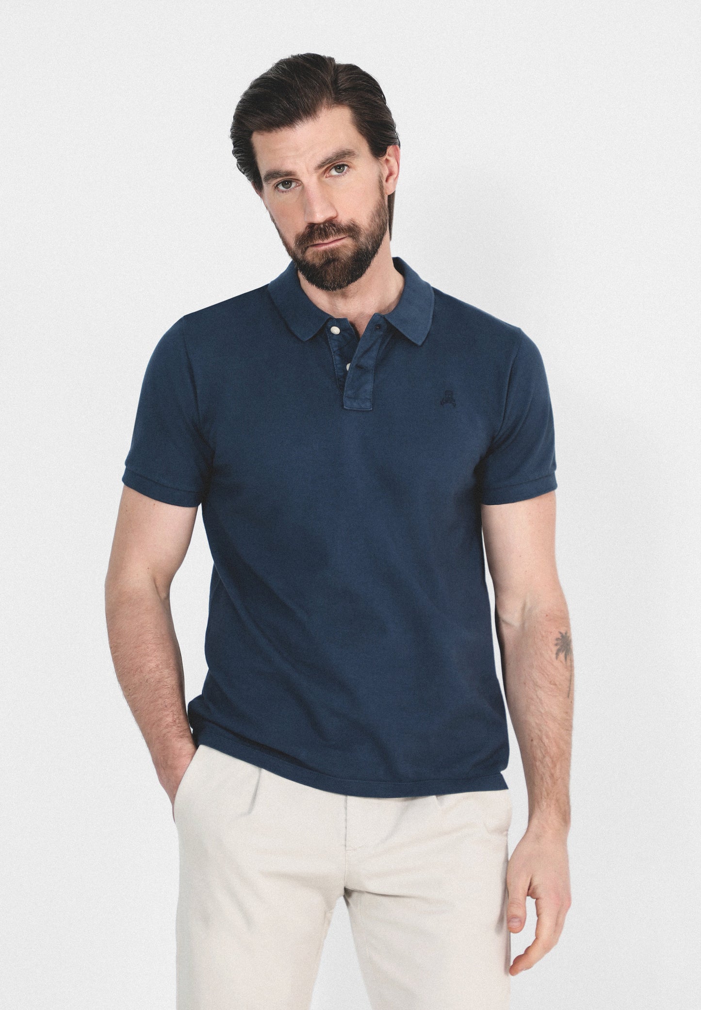 POLO BÁSICO CALAVERA