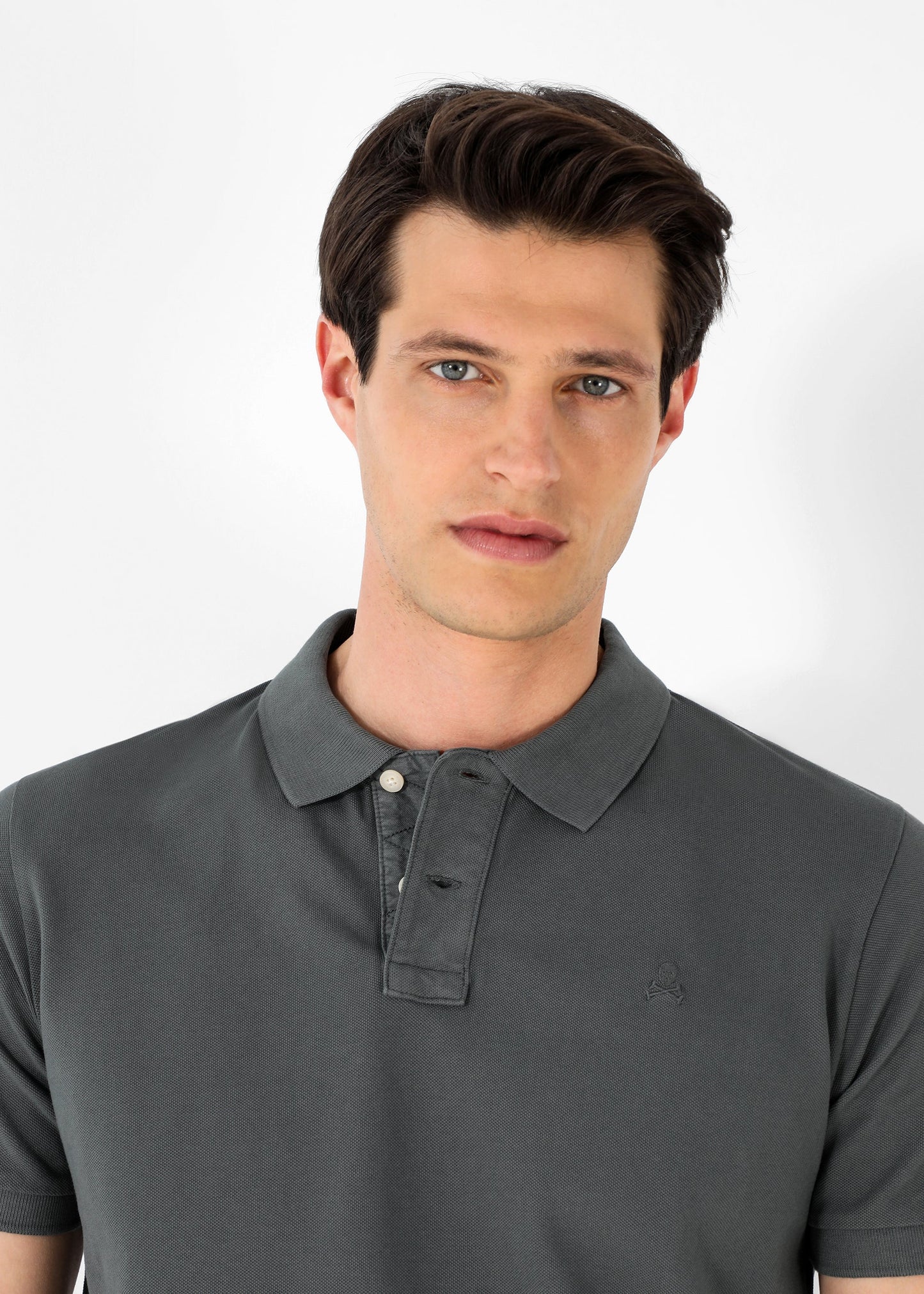 POLO BÁSICO CALAVERA