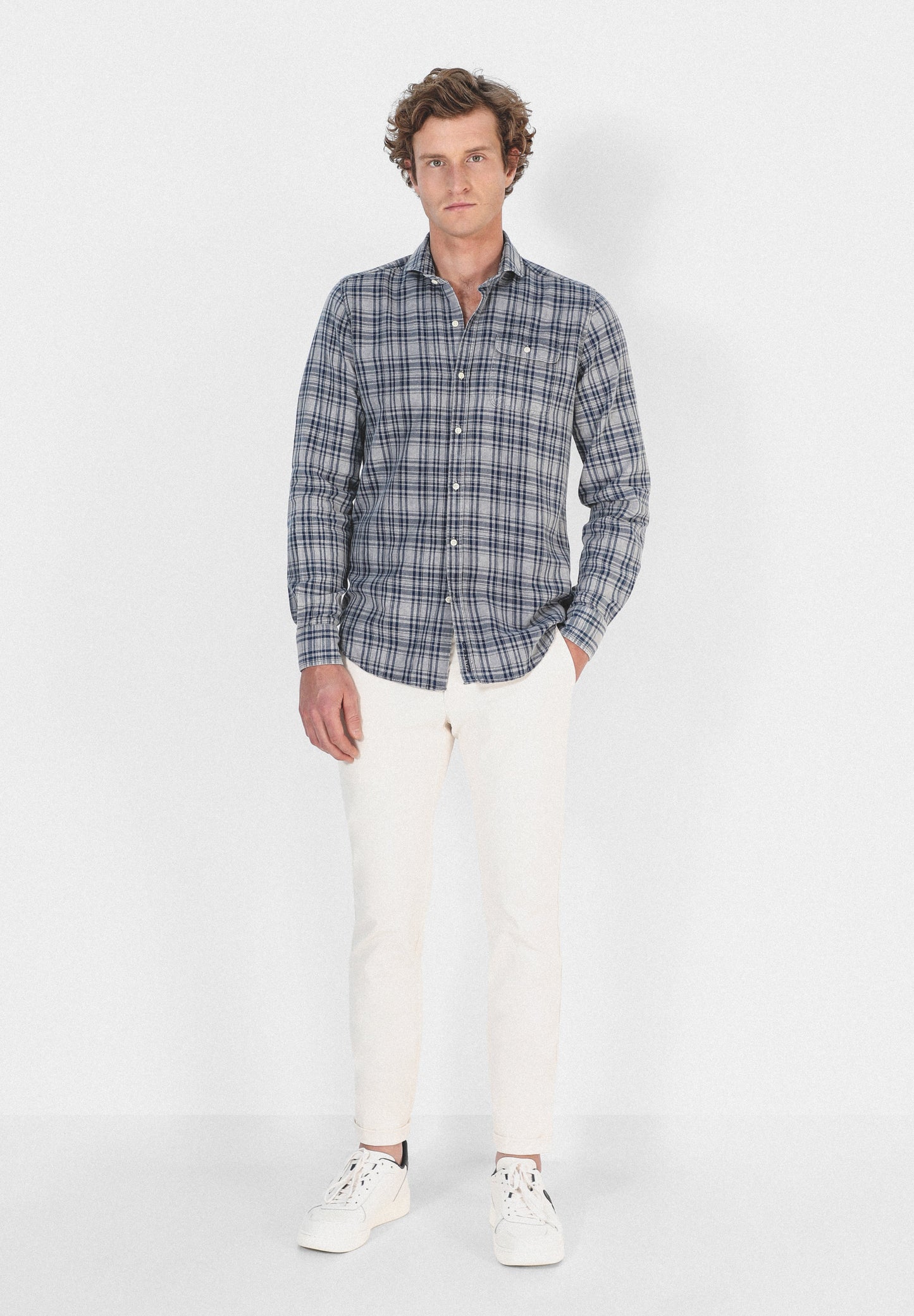 CAMISA CUADROS BOLSILLO BOTÓN