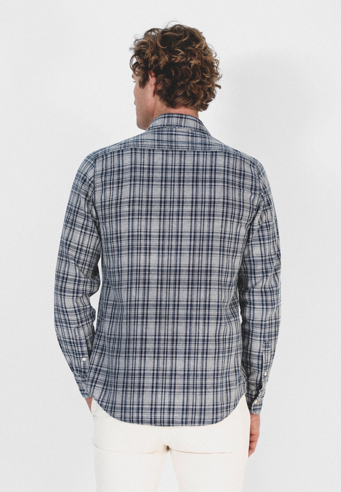 CAMISA CUADROS BOLSILLO BOTÓN