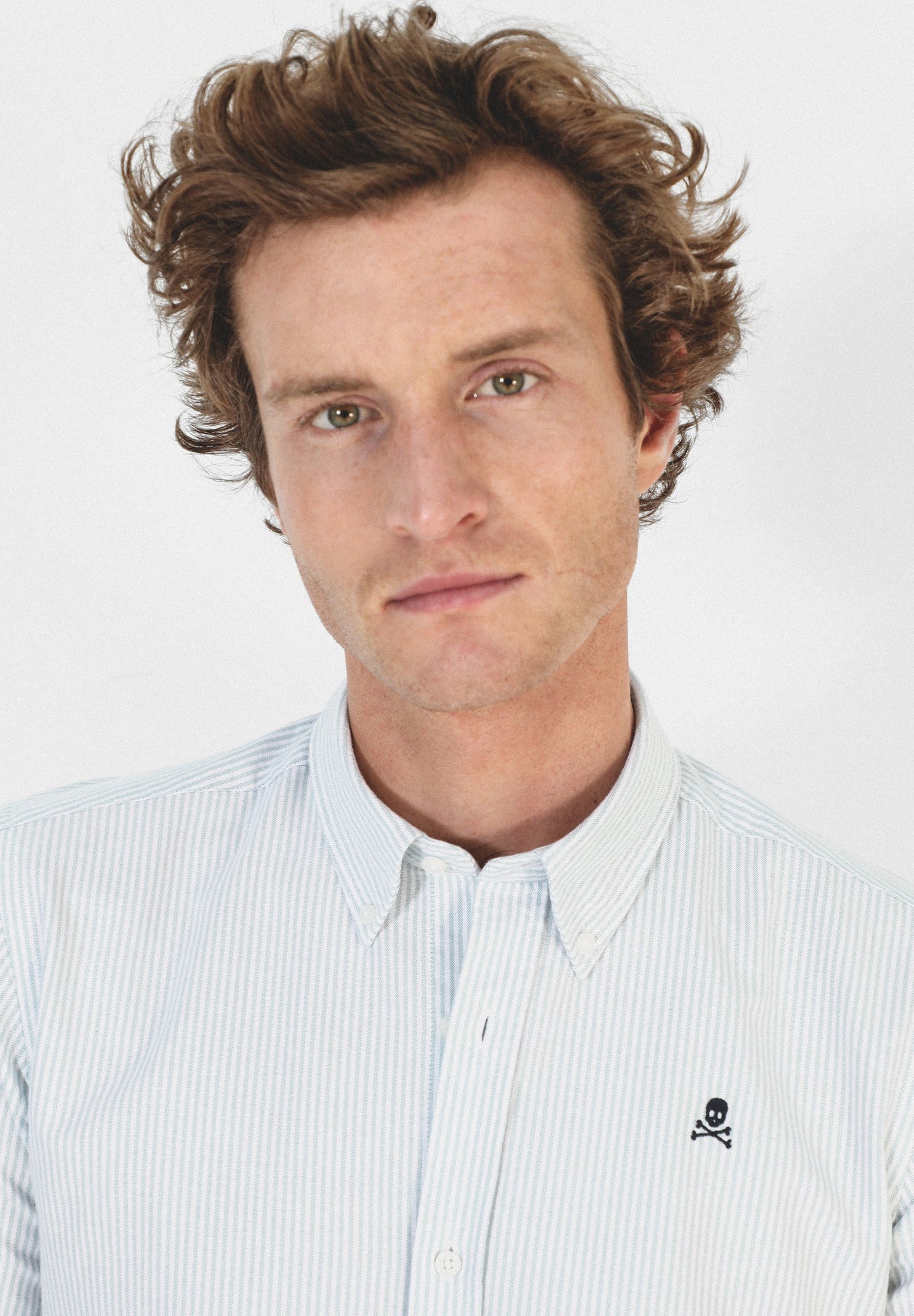 CAMISA OXFORD CUELLO BOTONES