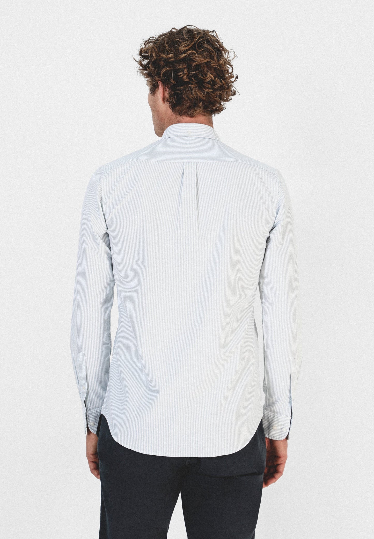 CAMISA OXFORD CUELLO BOTONES