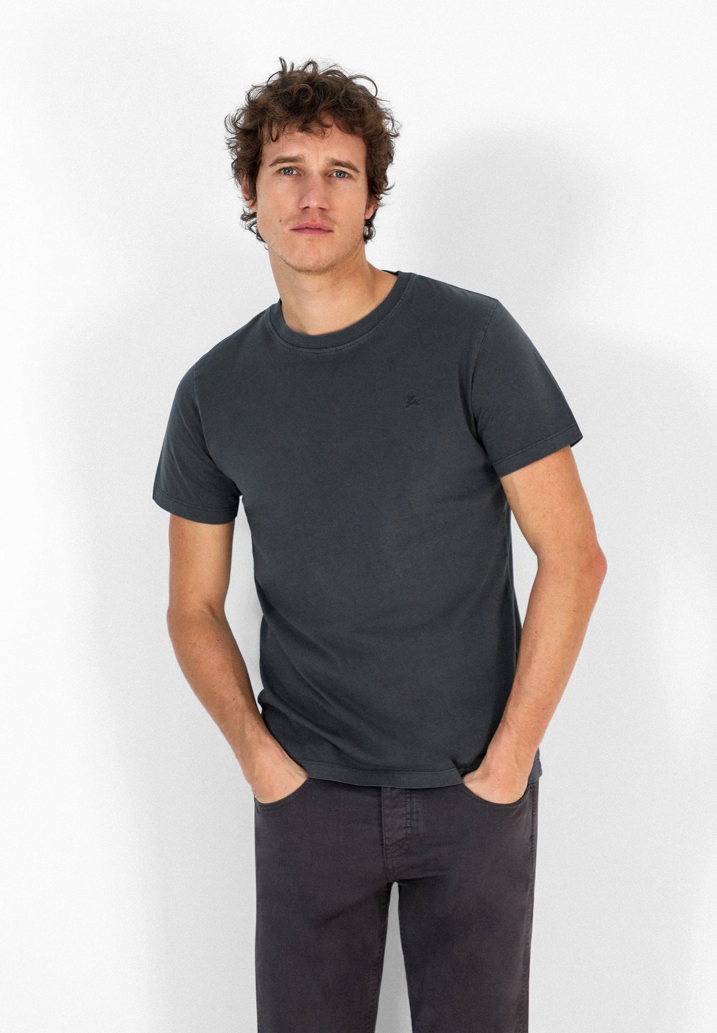 CAMISETA BÁSICA CALAVERA