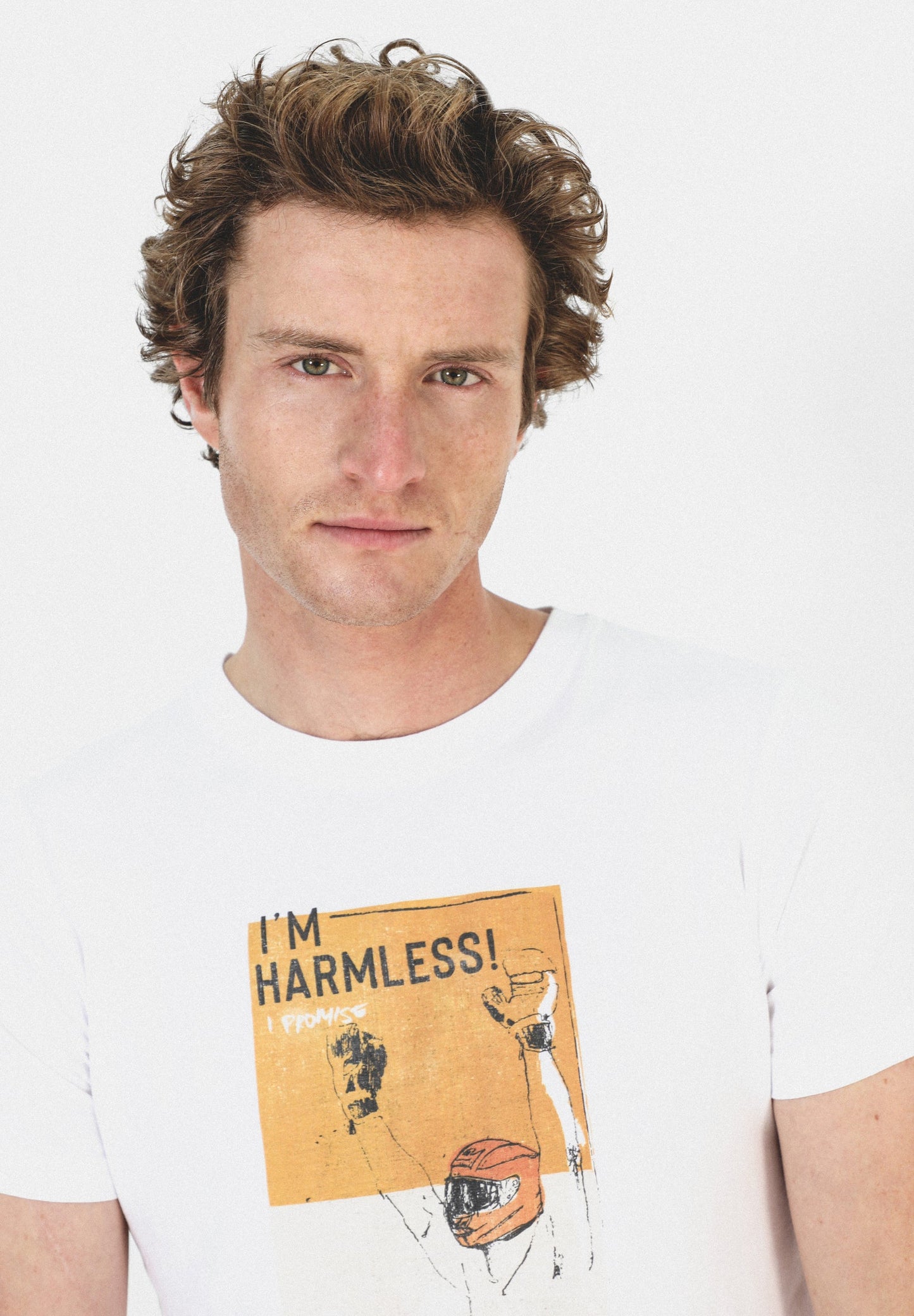 CAMISETA COLLAGE