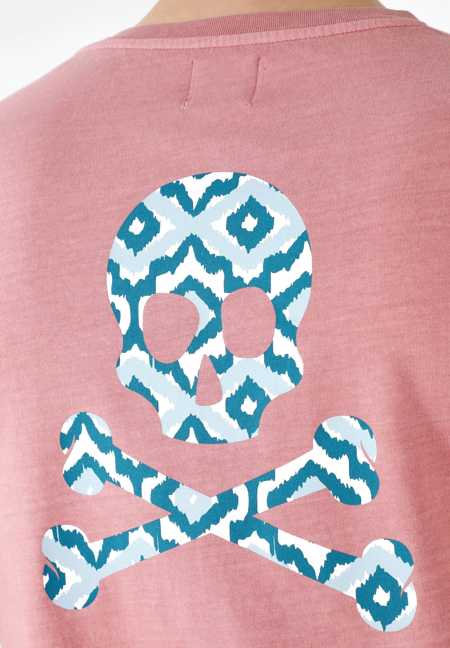 CAMISETA CALAVERA IKAT