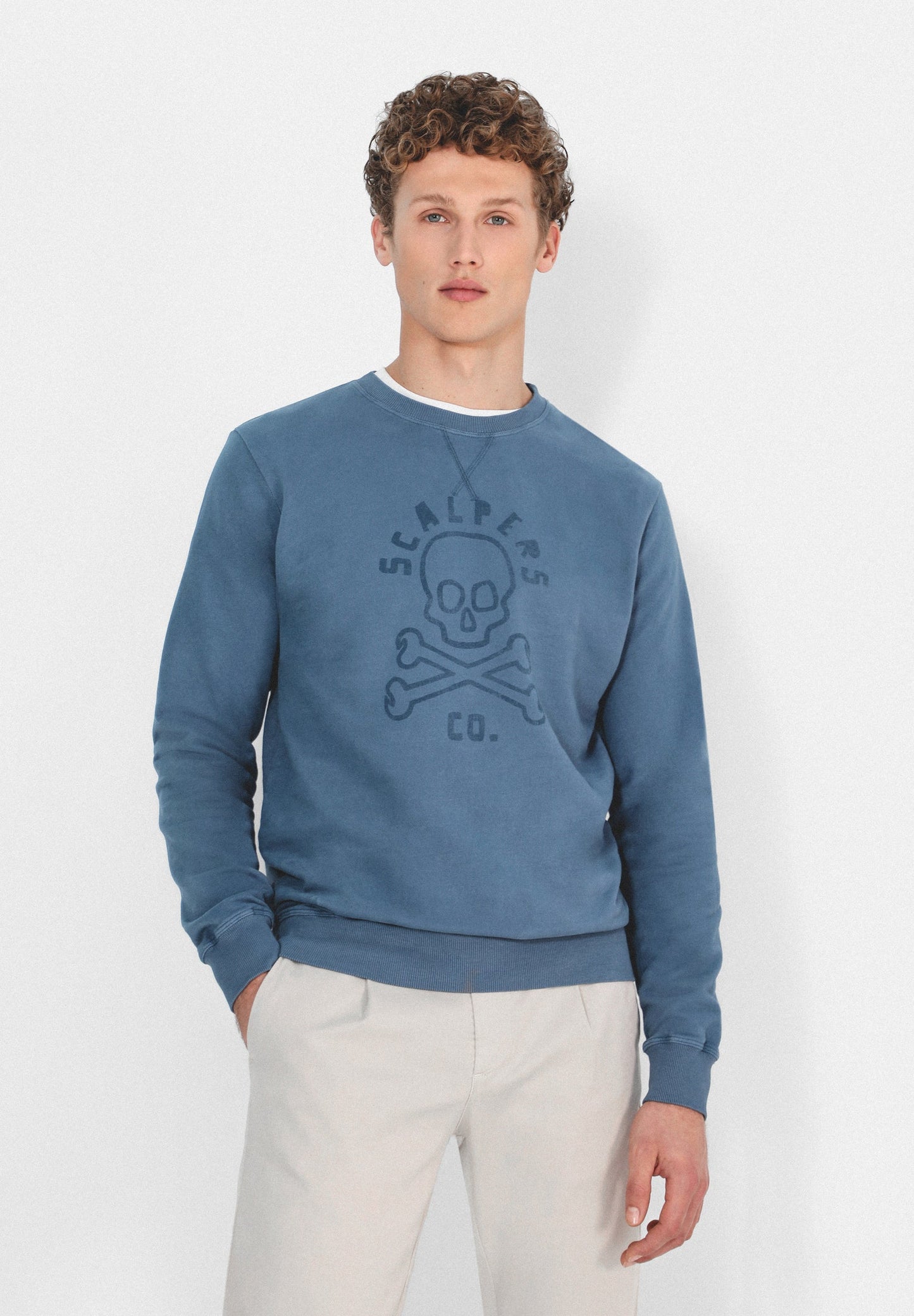 SUDADERA LAVADA LOGO CALAVERA