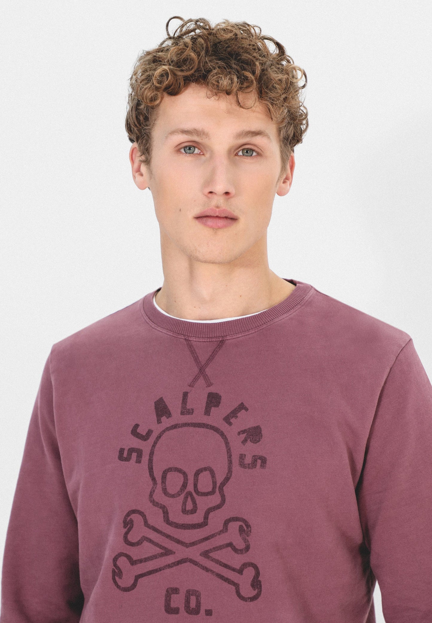SUDADERA LAVADA LOGO CALAVERA