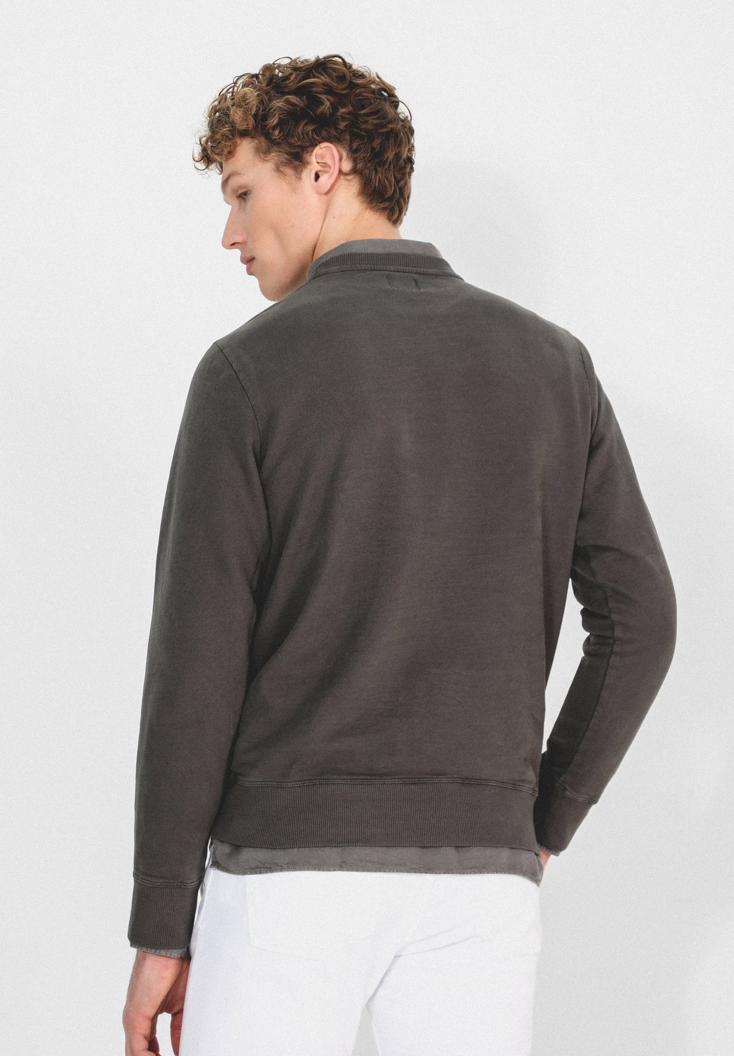 SUDADERA LAVADA LOGO CALAVERA