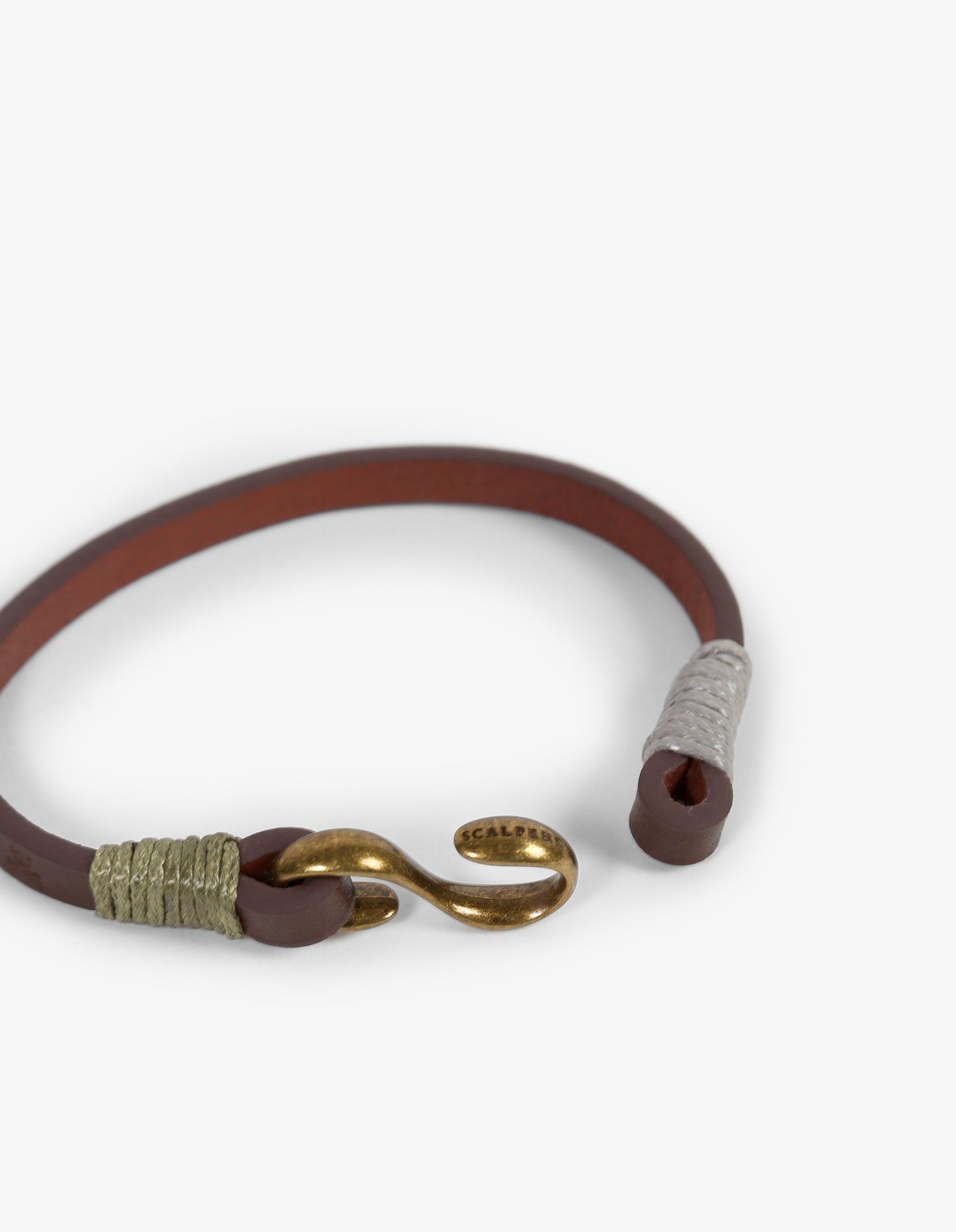 PULSERA PIEL GANCHO METÁLICO