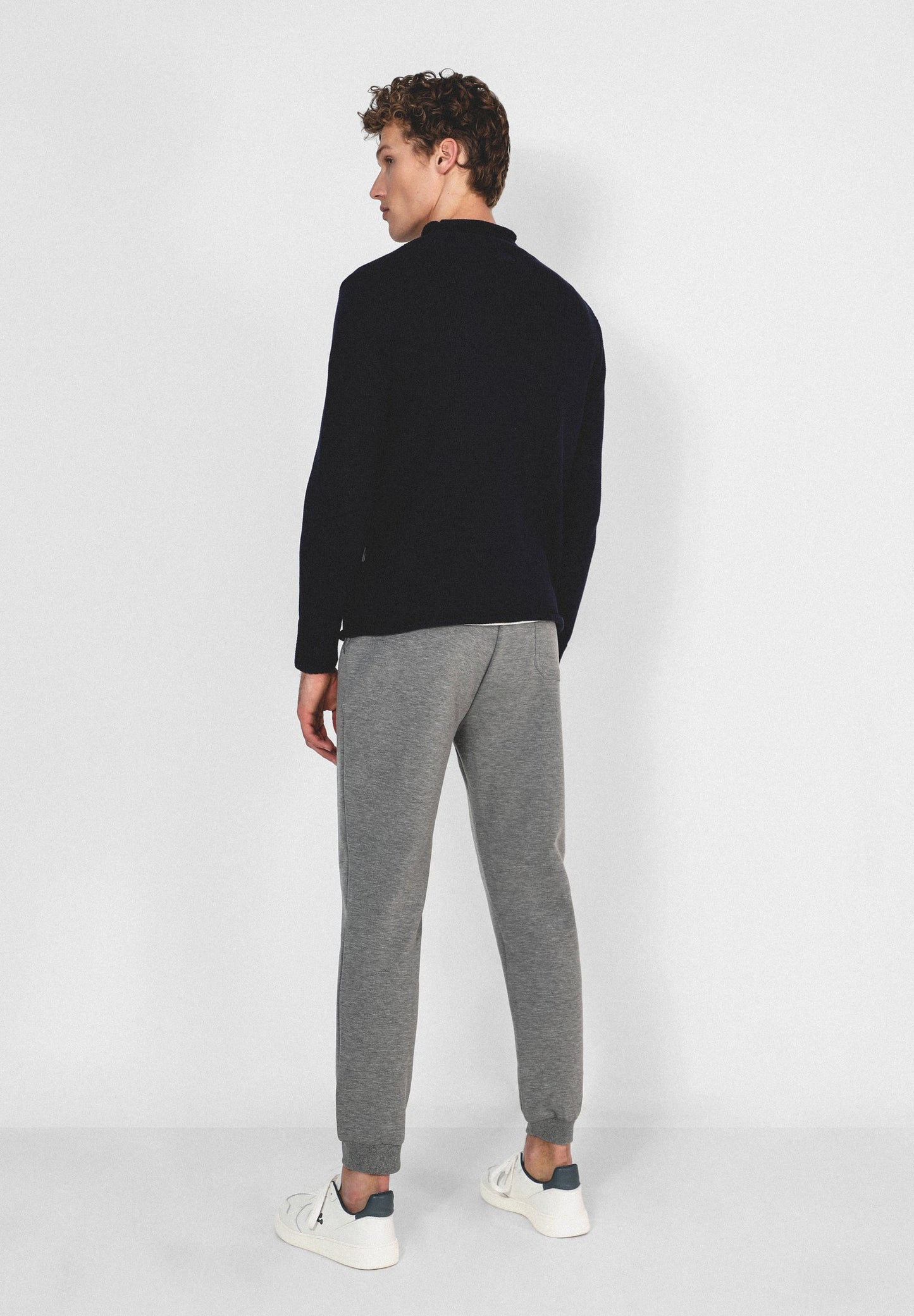 PANTALÓN JOGGER