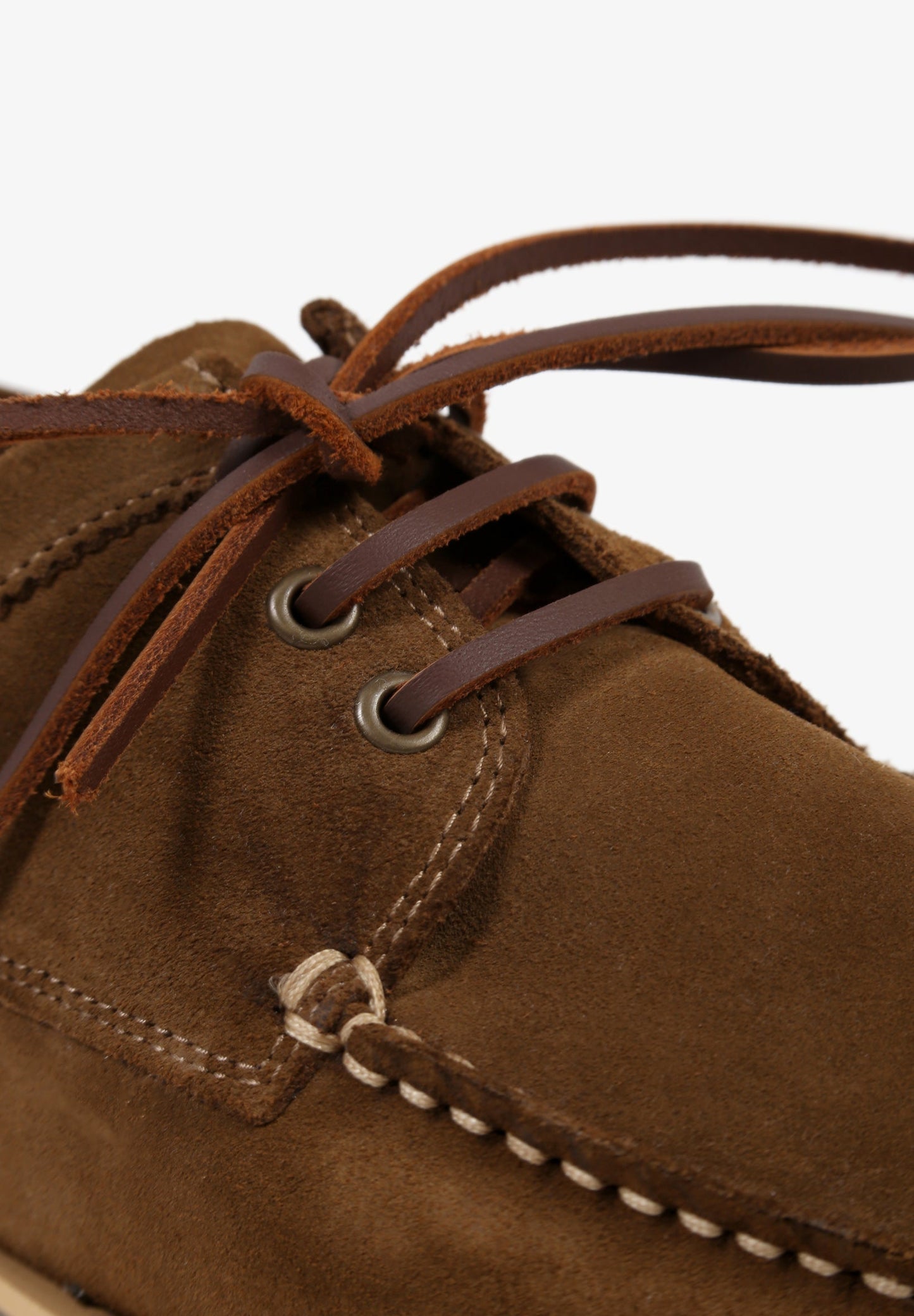 ZAPATOS ANTE PESPUNTES