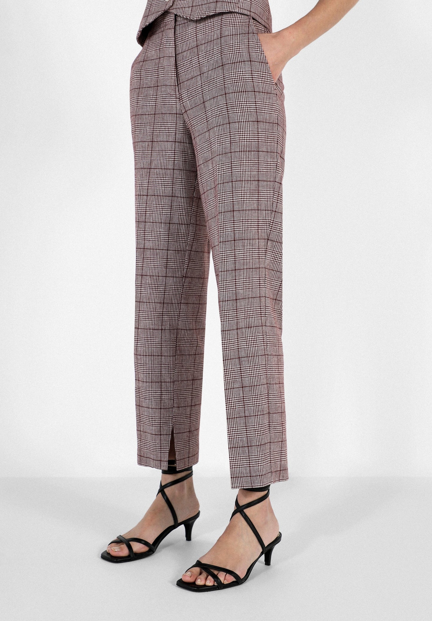 PANTALÓN CUADROS