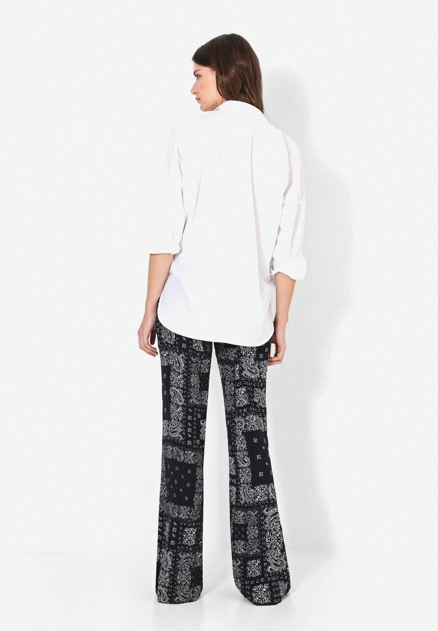 PANTALÓN FLARE PAISLEY
