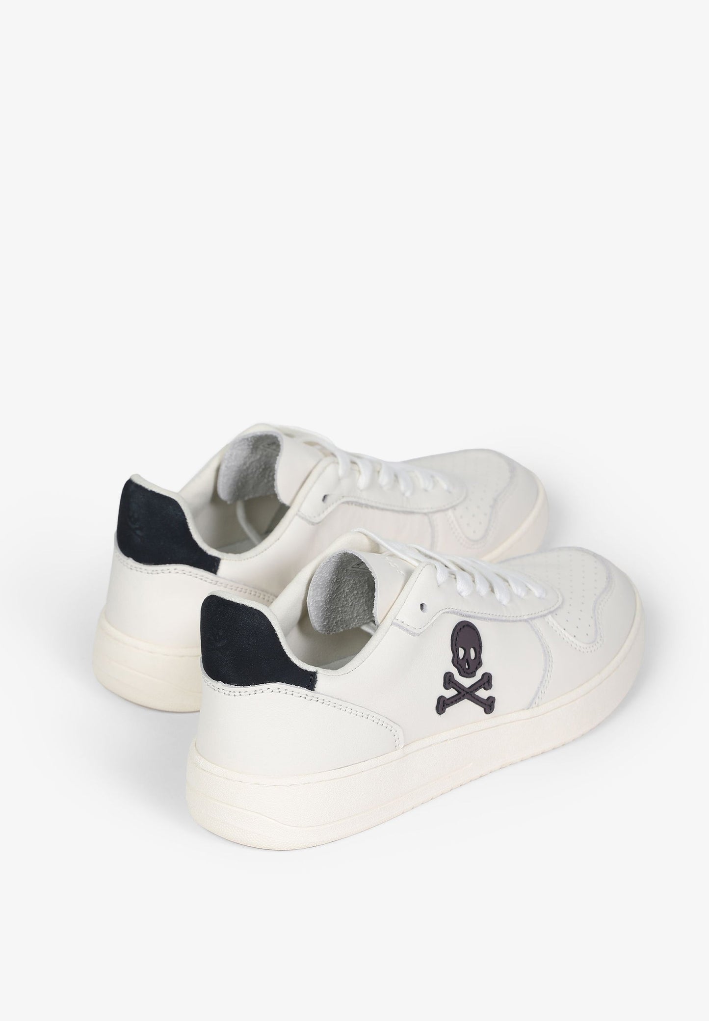 SNEAKERS PIEL DETALLE CONTRASTE