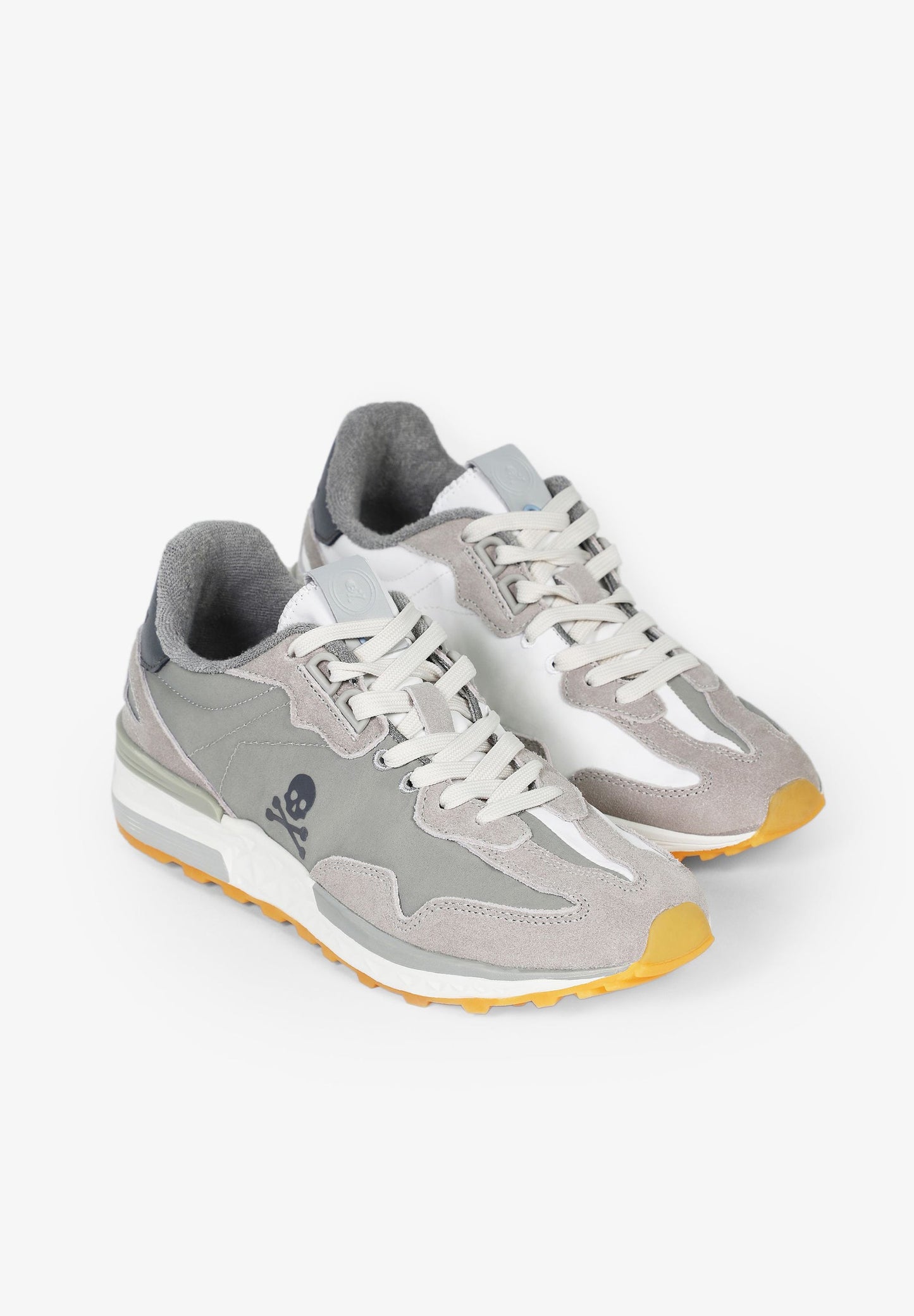 SNEAKERS LIGERAS
