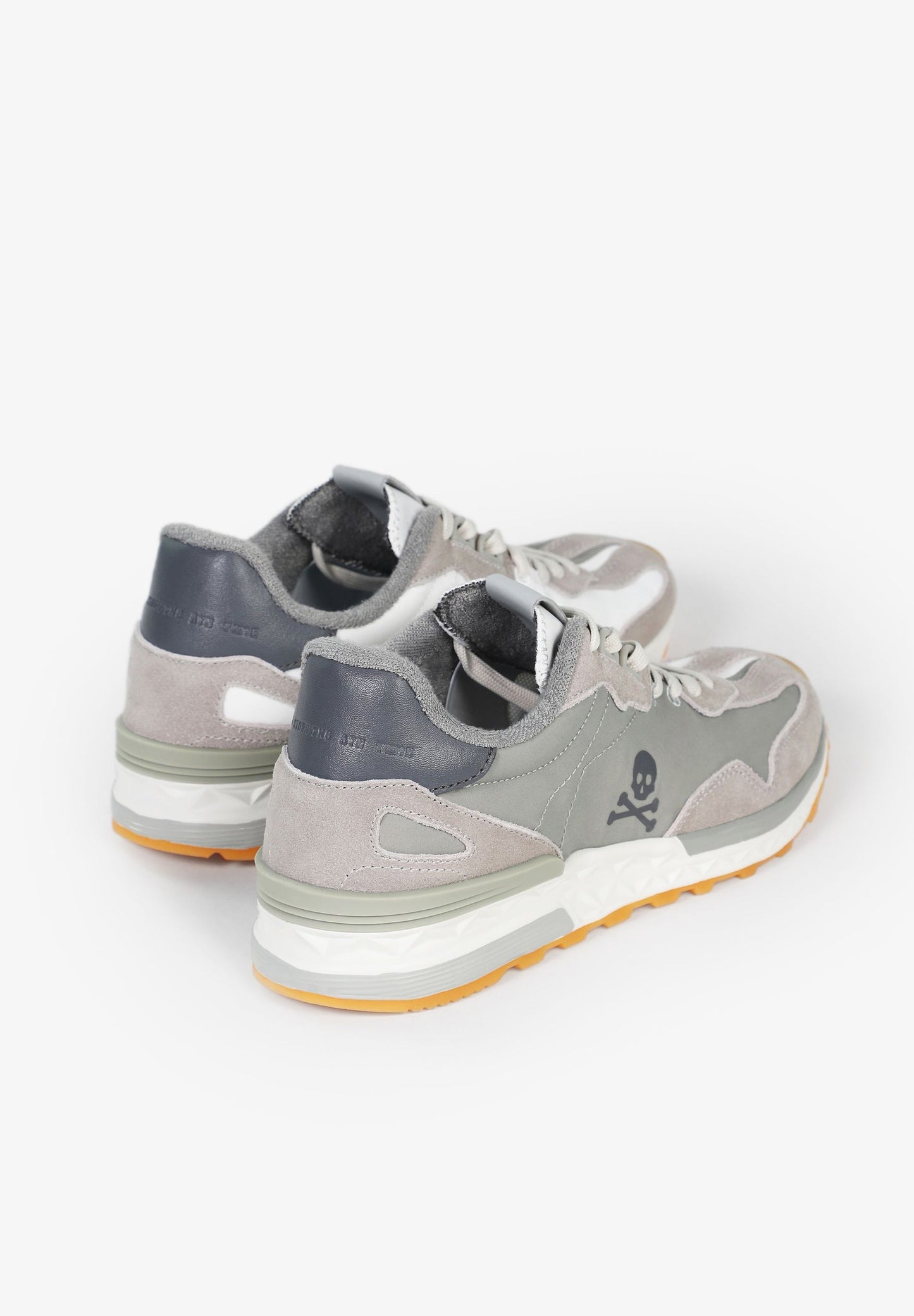 SNEAKERS LIGERAS