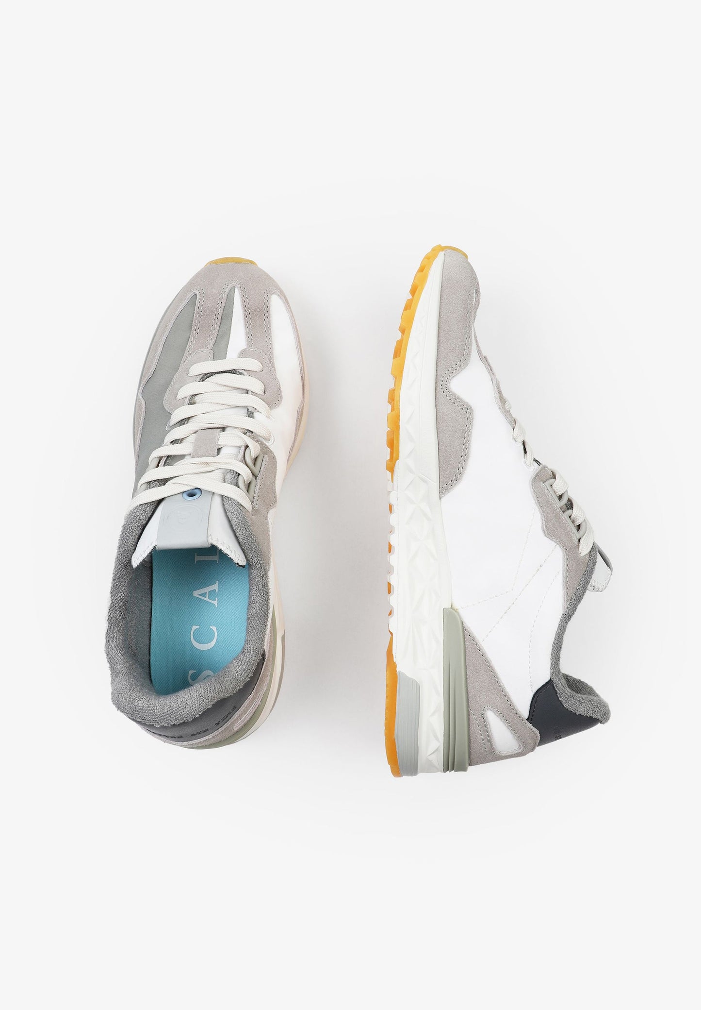 SNEAKERS LIGERAS