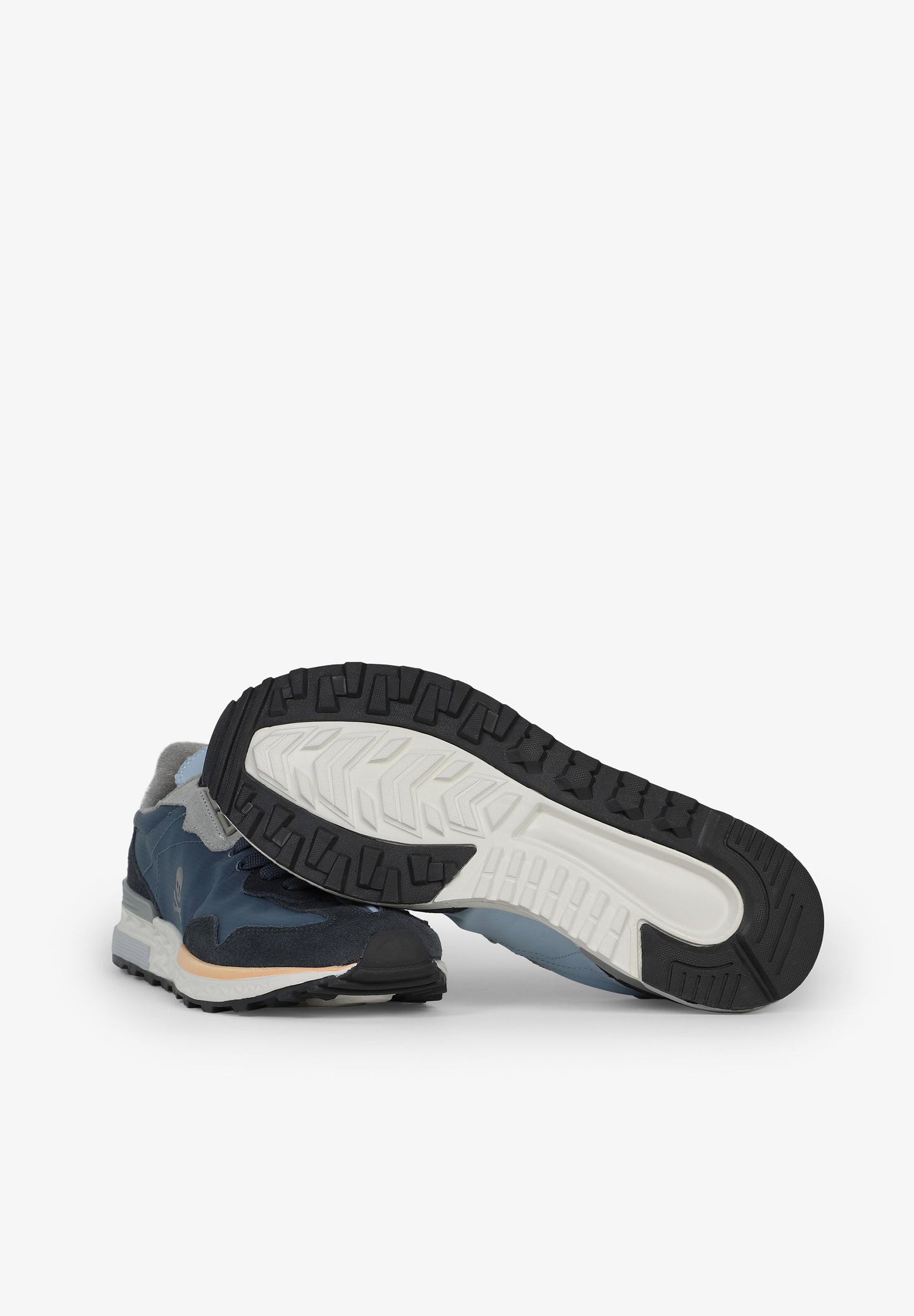 SNEAKERS LIGERAS