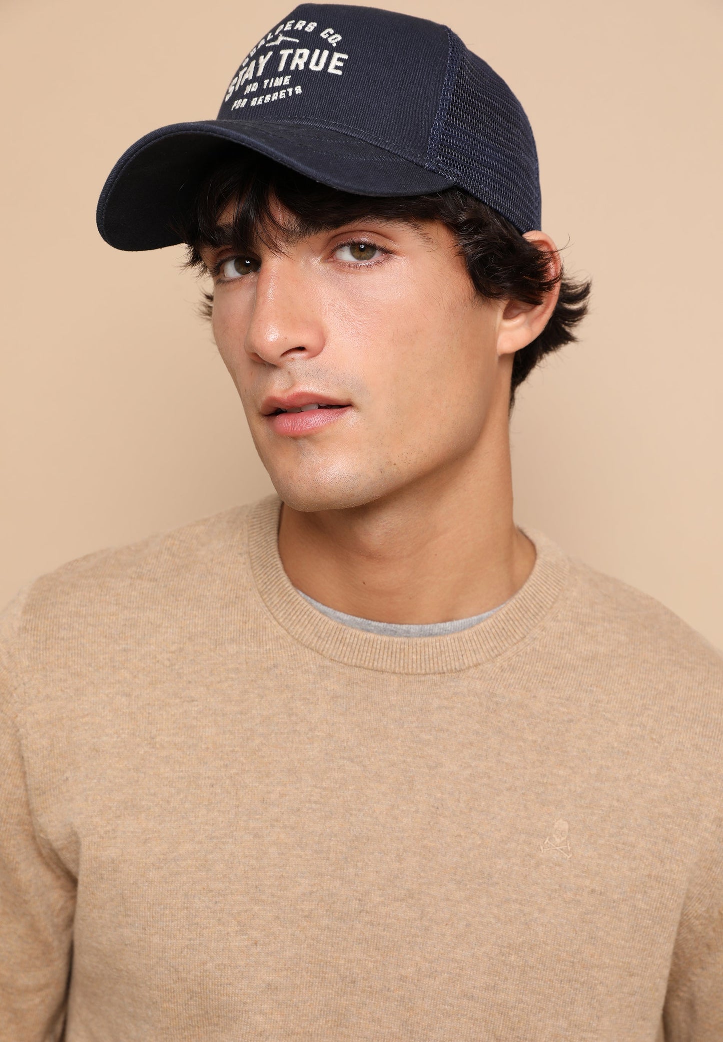 JERSEY CUELLO REDONDO CALAVERA