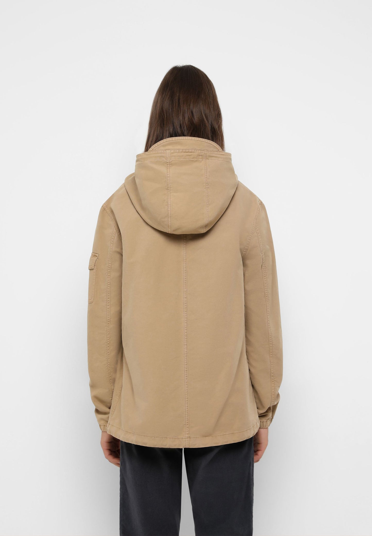 CHAQUETA LIGERA CAPUCHA