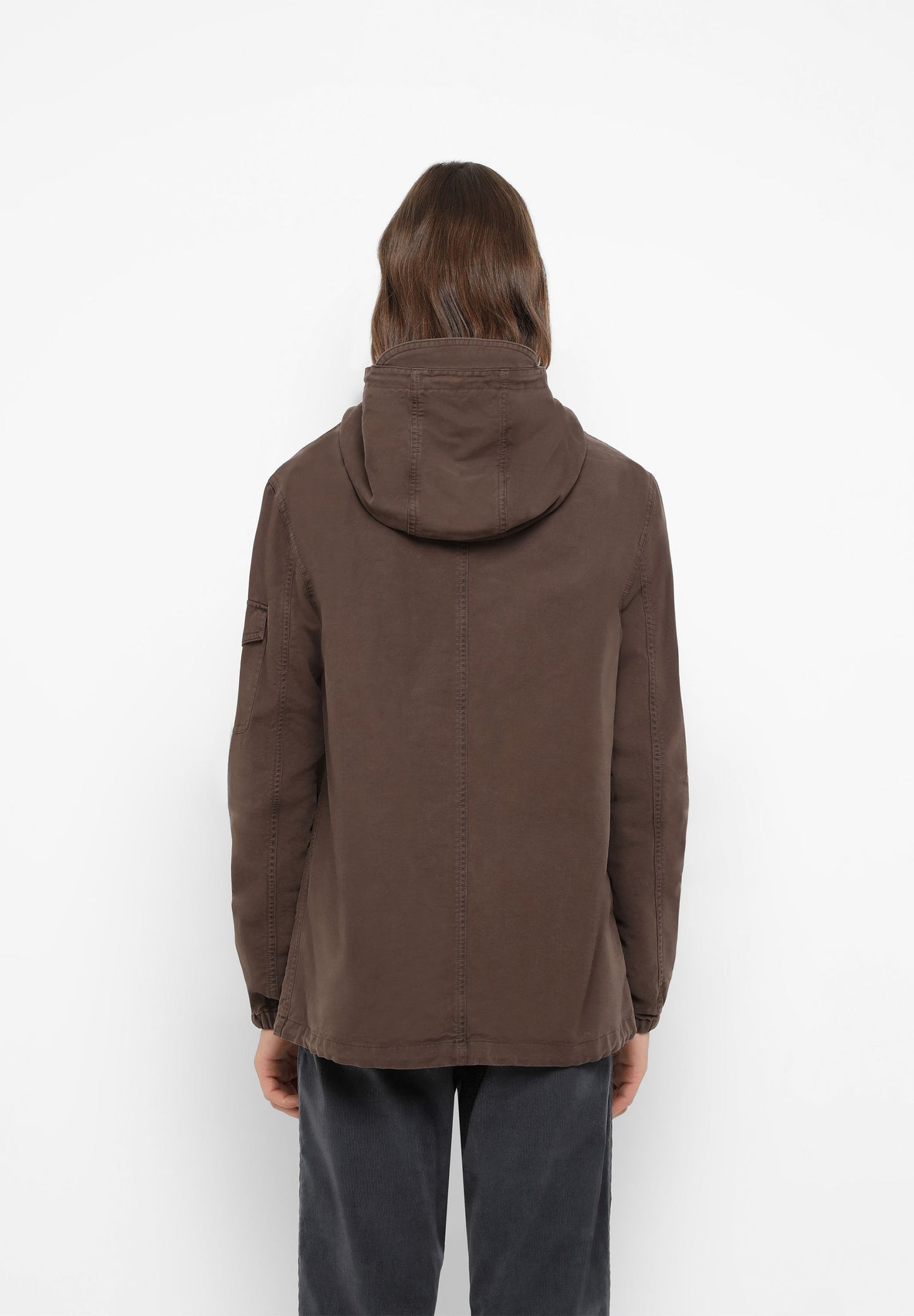 CHAQUETA LIGERA CAPUCHA