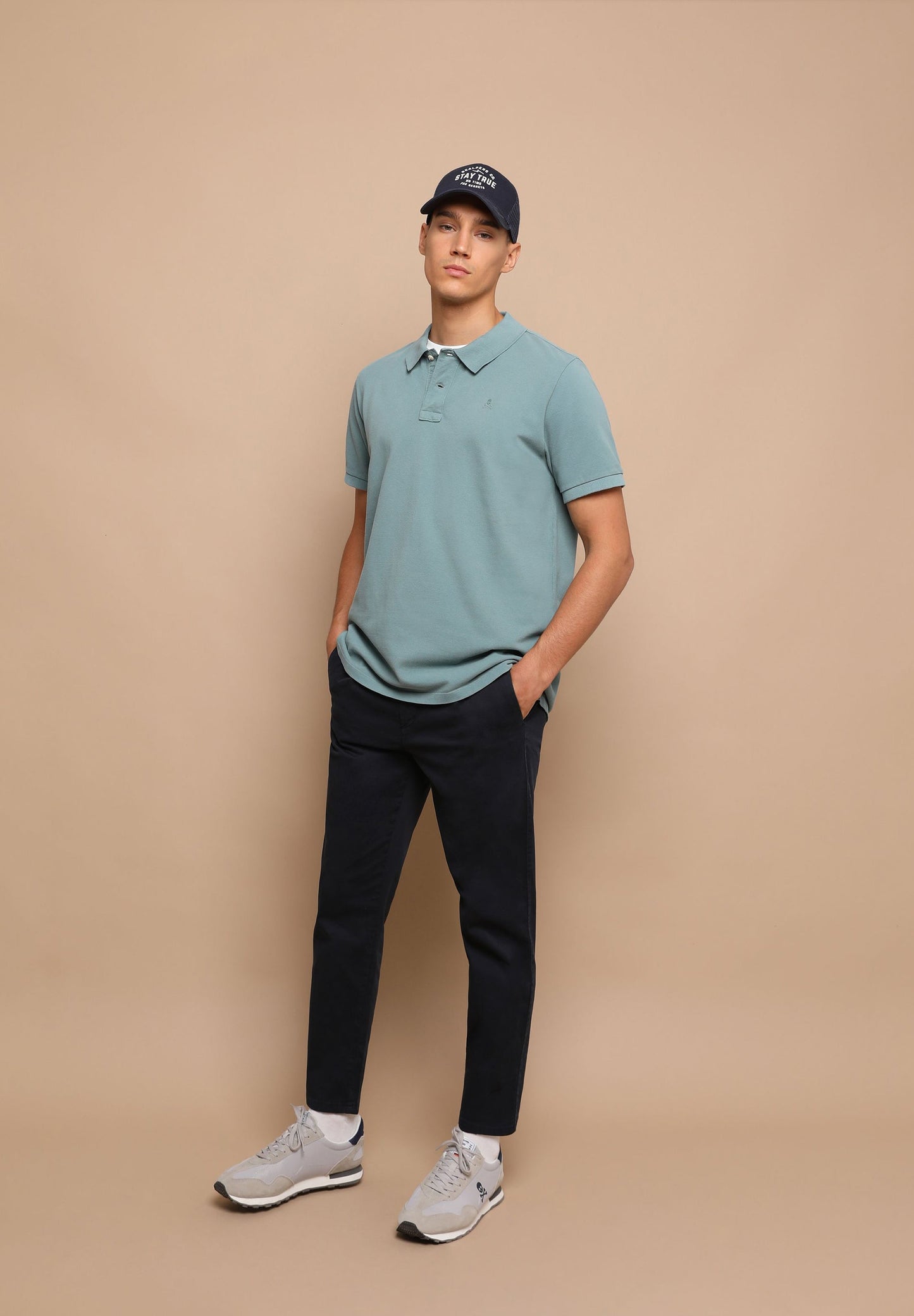 POLO BÁSICO CALAVERA