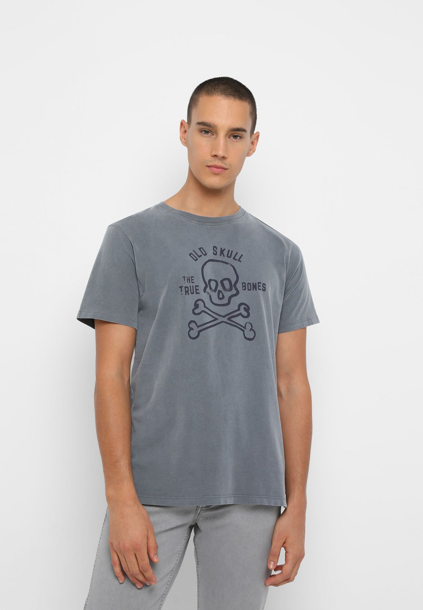 CAMISETA LAVADA CALAVERA