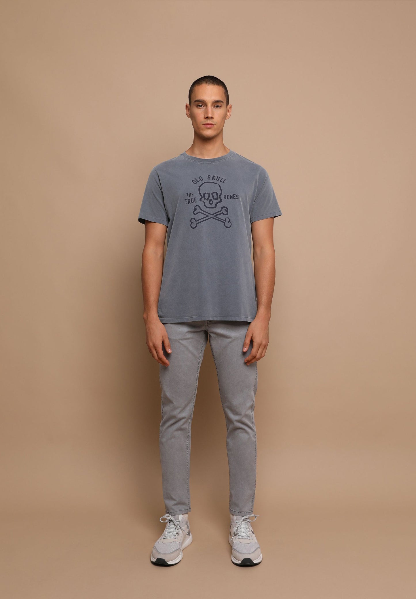 CAMISETA LAVADA CALAVERA