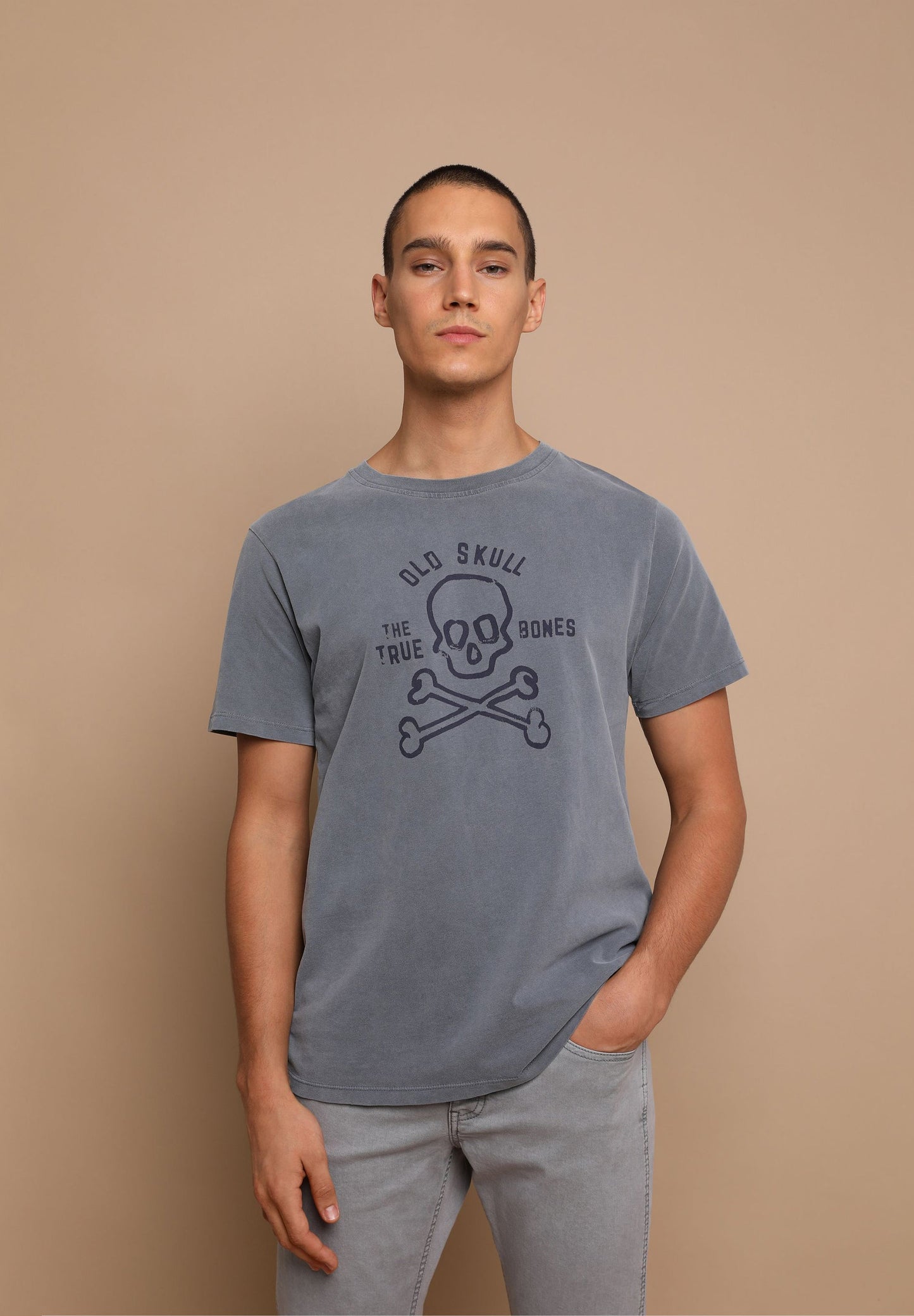 CAMISETA LAVADA CALAVERA