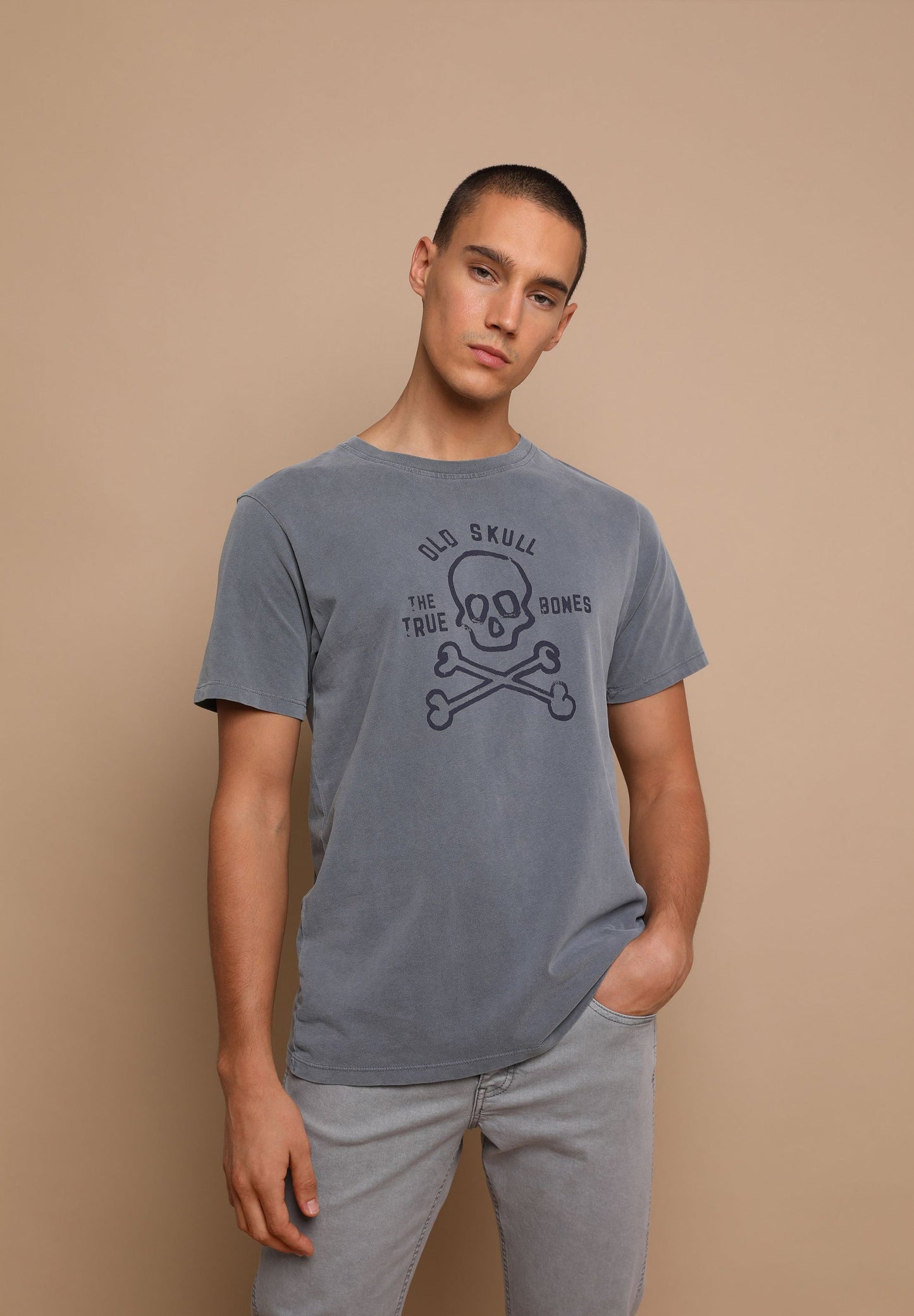 CAMISETA LAVADA CALAVERA