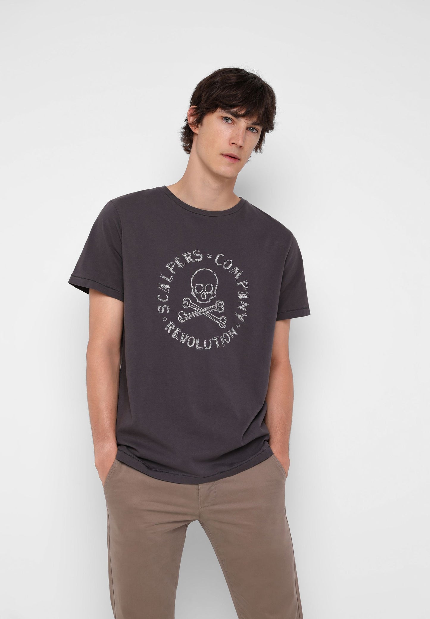 CAMISETA BORDADO CALAVERA