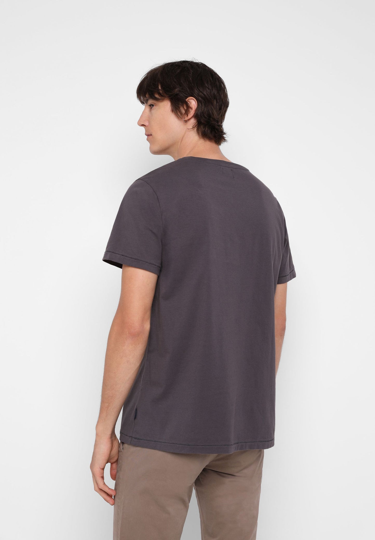 CAMISETA BORDADO CALAVERA