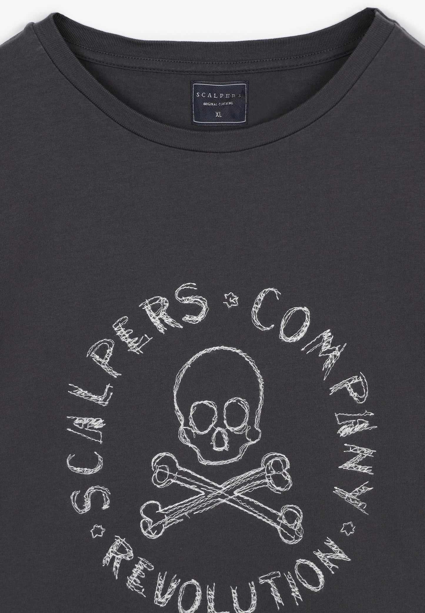 CAMISETA BORDADO CALAVERA