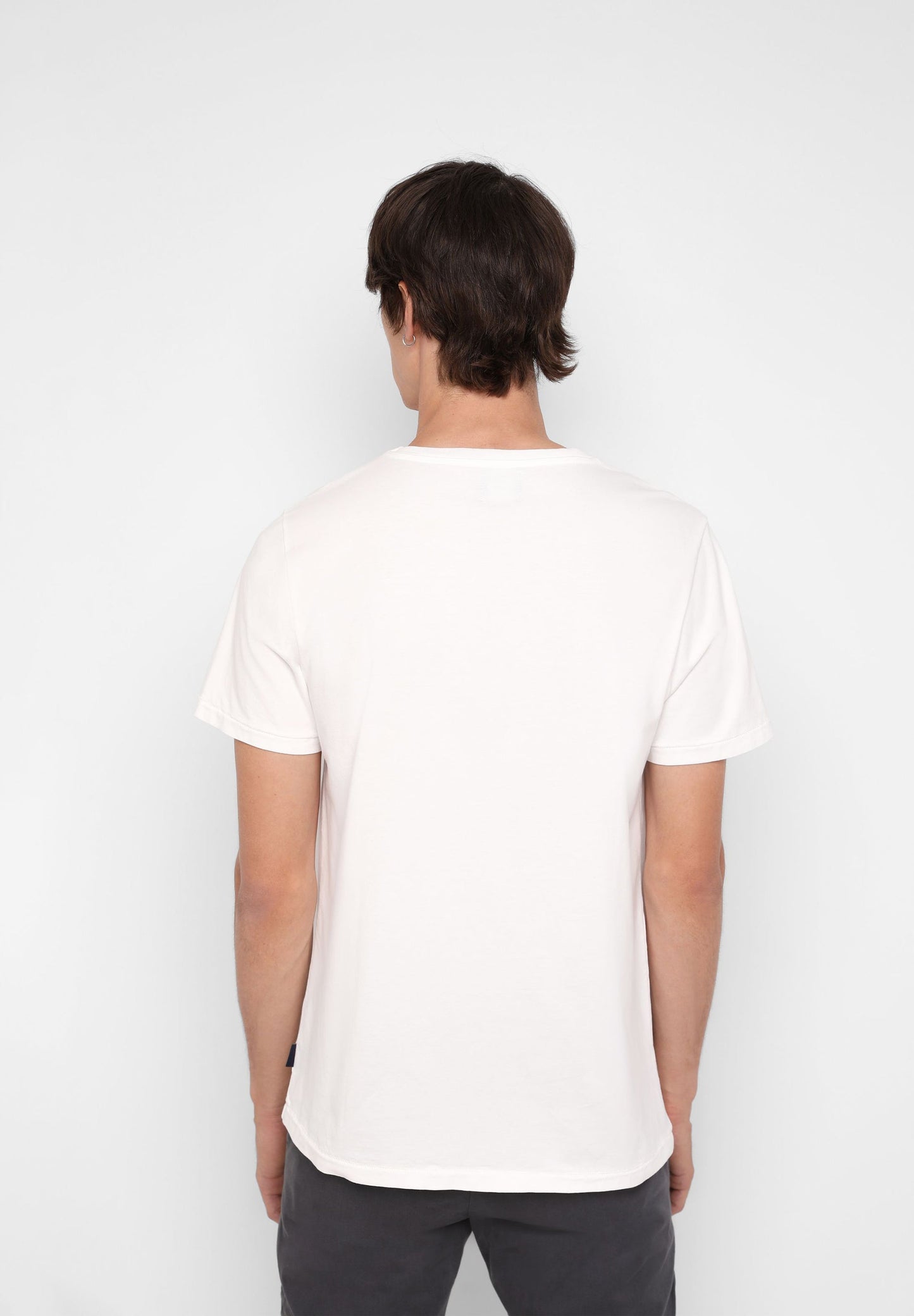 CAMISETA BORDADO CALAVERA