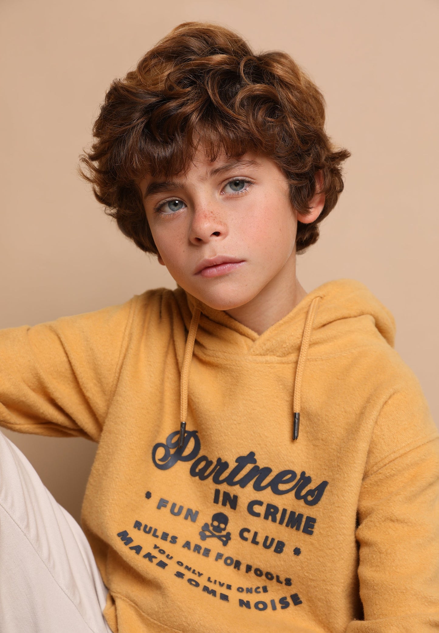 SUDADERA CAPUCHA PRINT