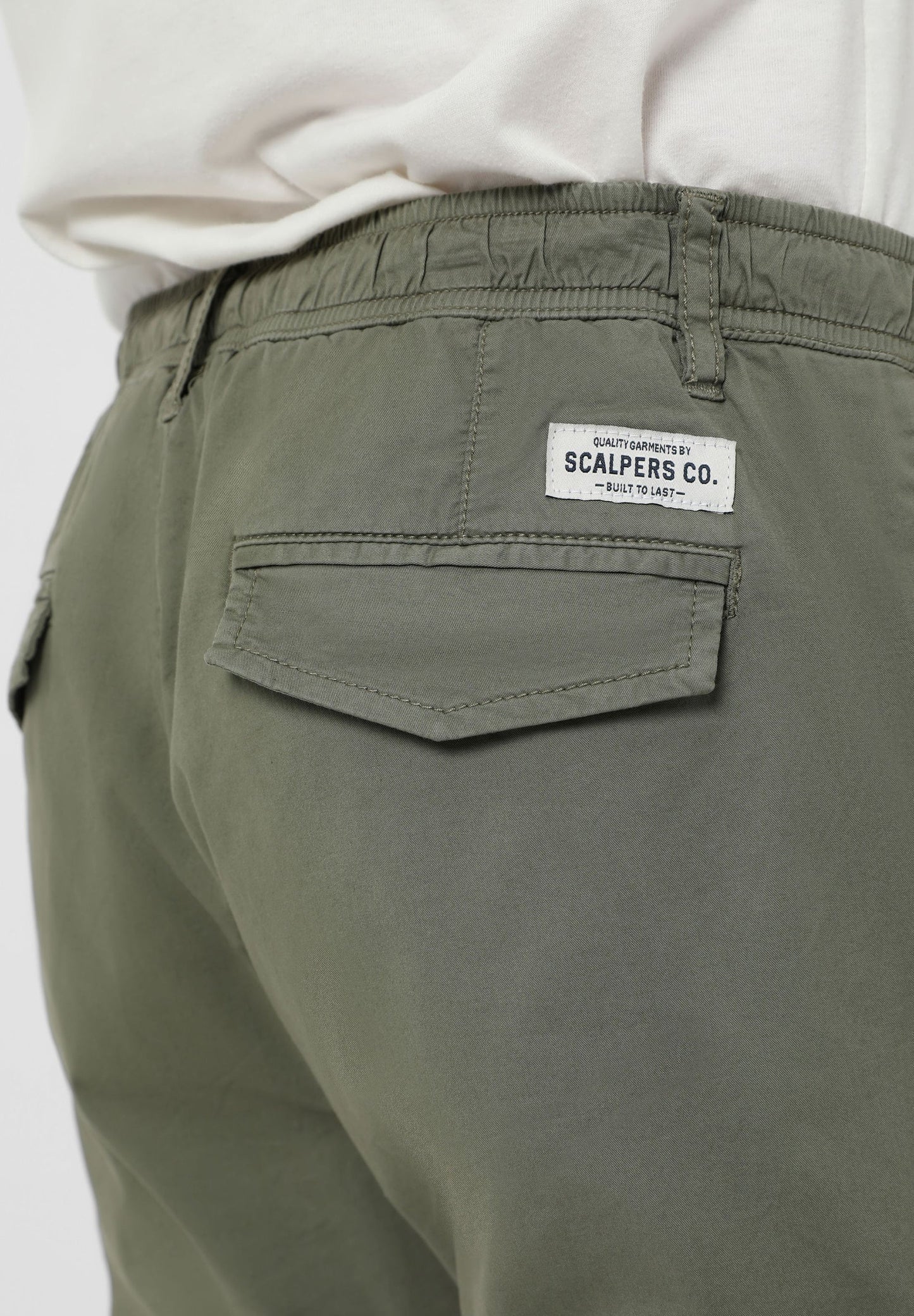 PANTALÓN JOGGING CARGO