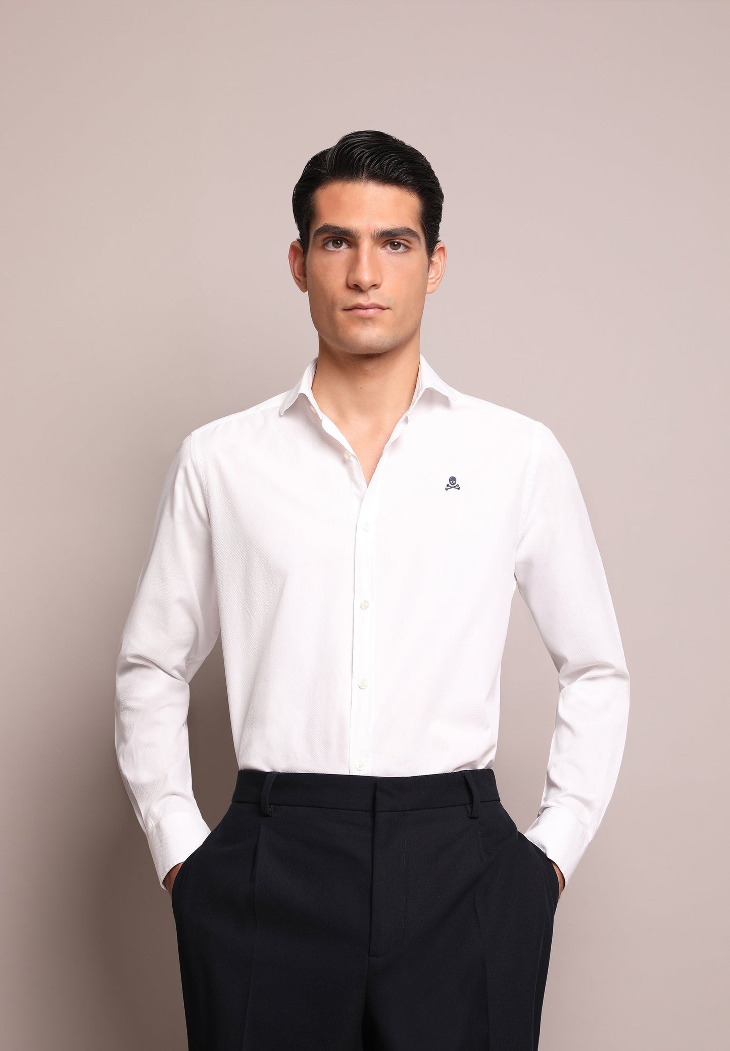 CAMISA SLIM FIT CALAVERA