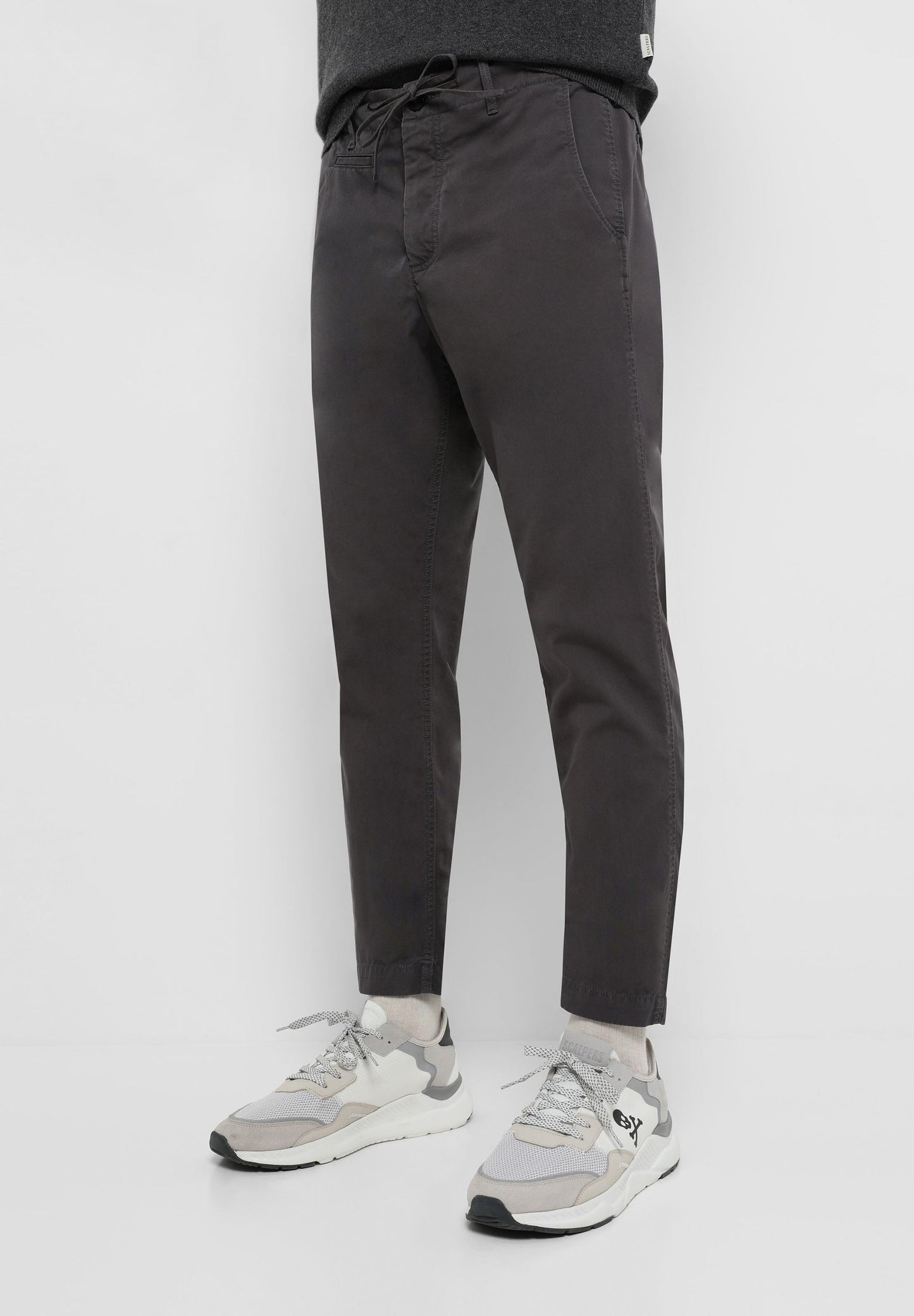 PANTALÓN CHINO CORDÓN