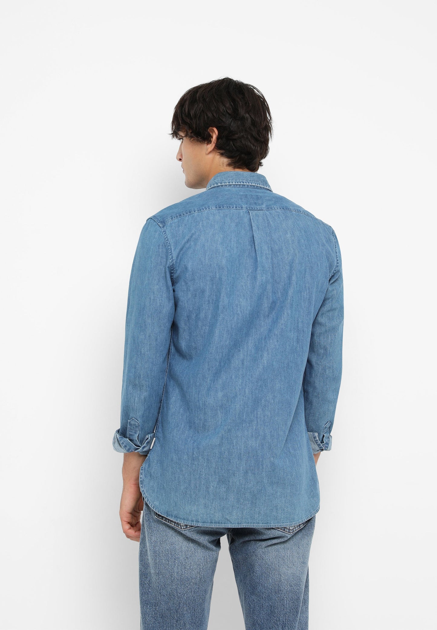 CAMISA DENIM CUELLO REDONDEADO