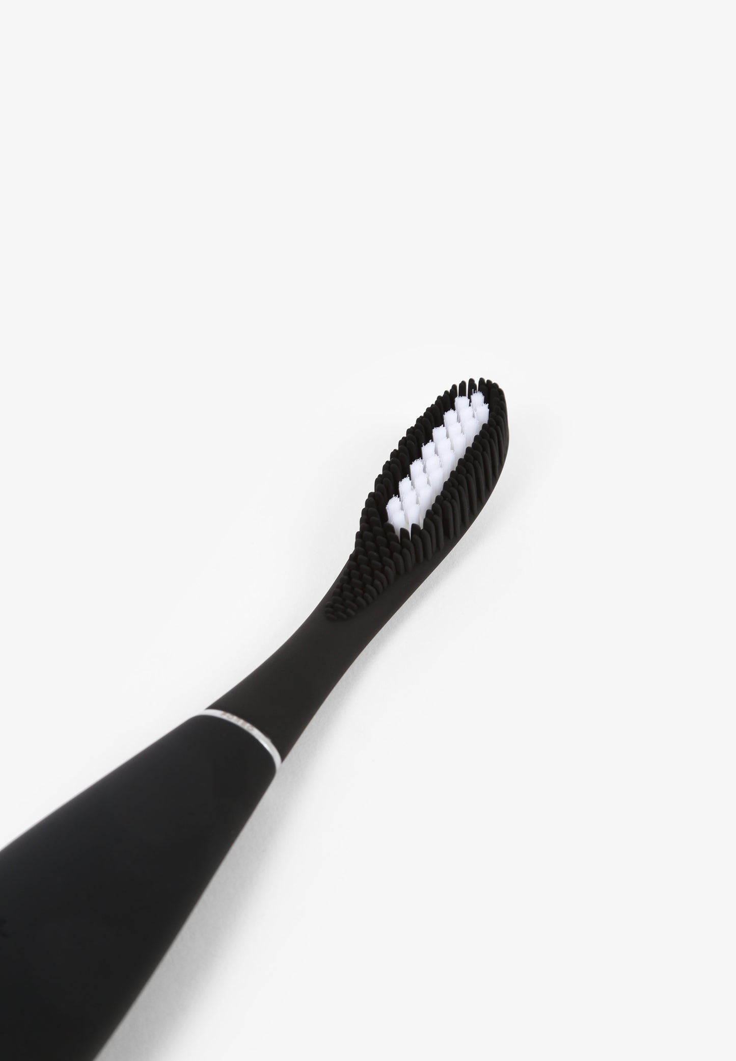 FOREO | CEPILLO ELÉCTRICO RECARGABLE ISSA 2