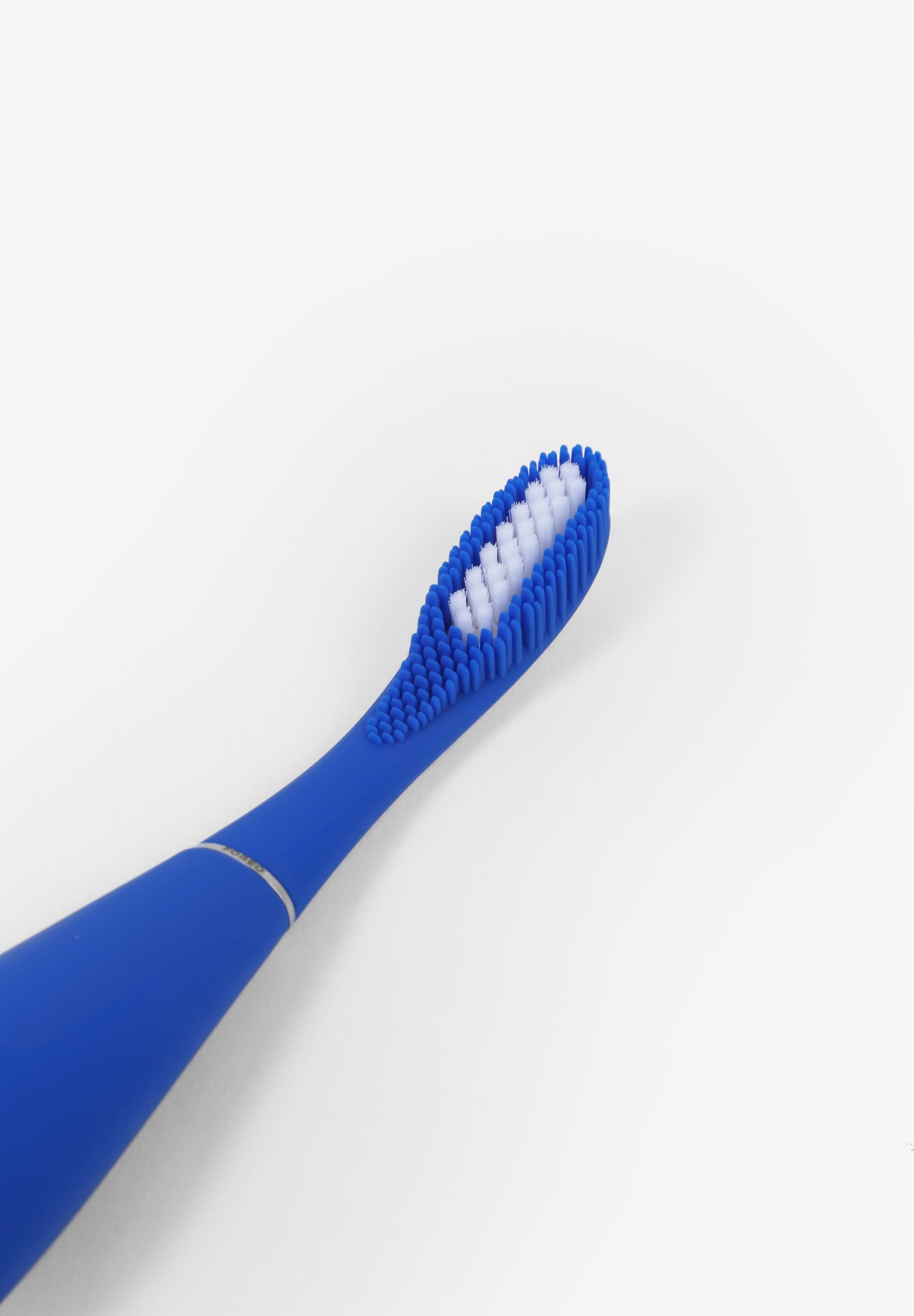 FOREO | CEPILLO ELÉCTRICO RECARGABLE ISSA 2