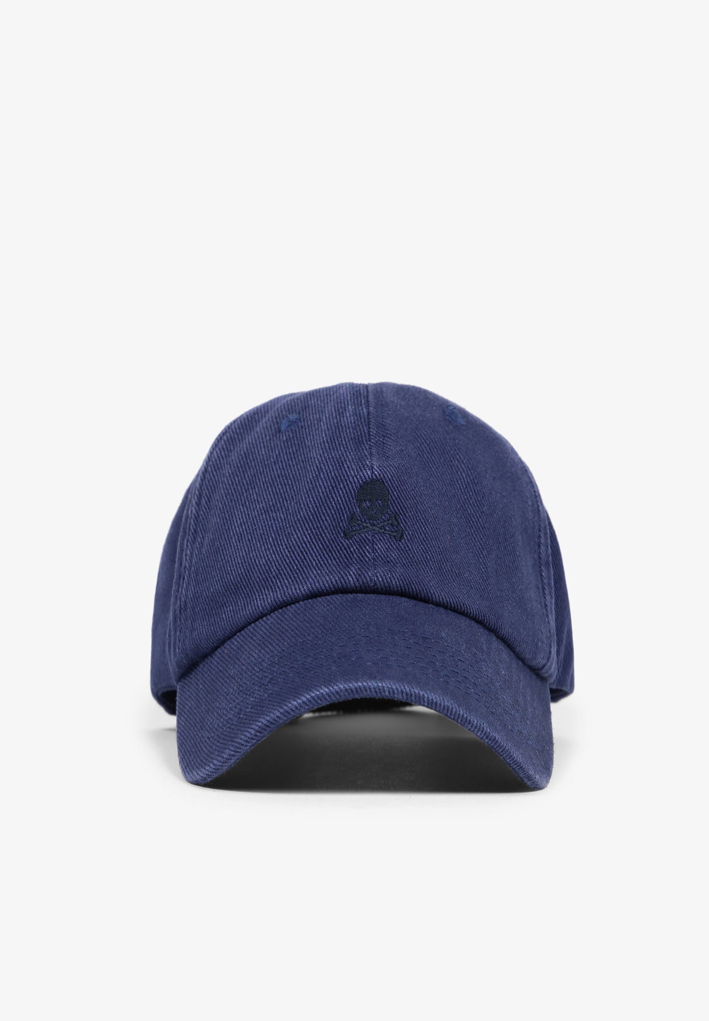 GORRA CALAVERA BORDADA