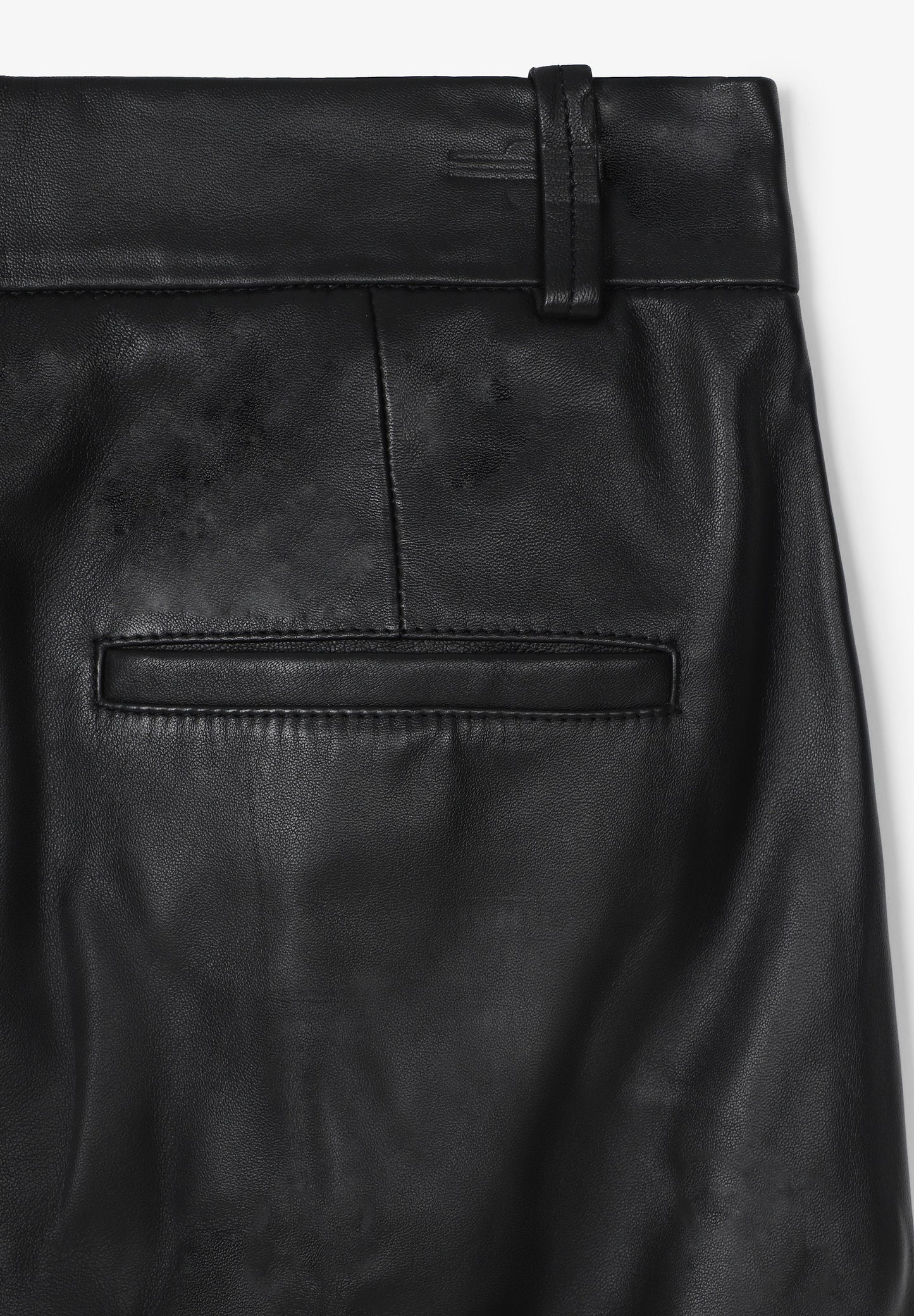 PANTALÓN RECTO PIEL