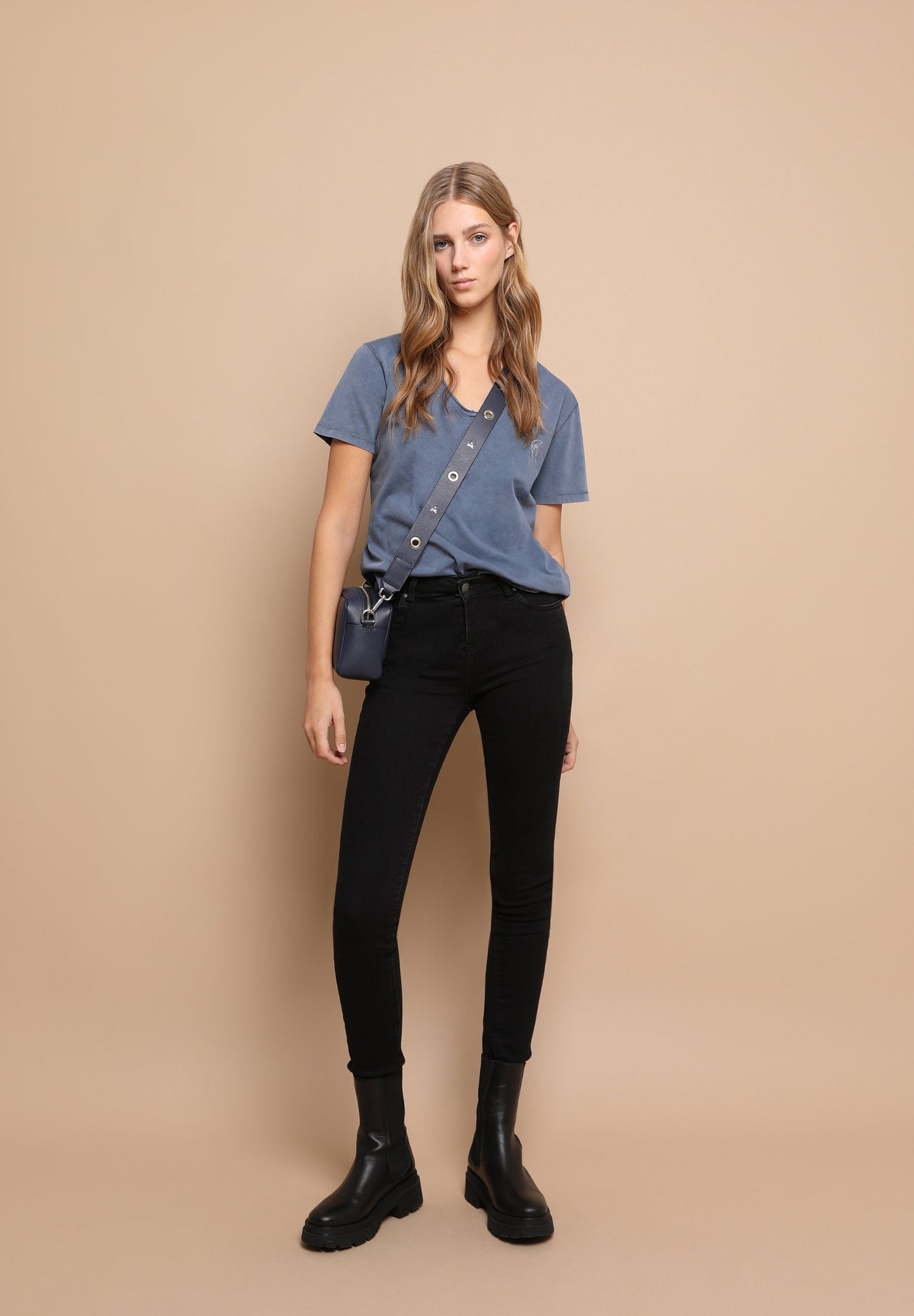 CAMISETA PRINT LUNA