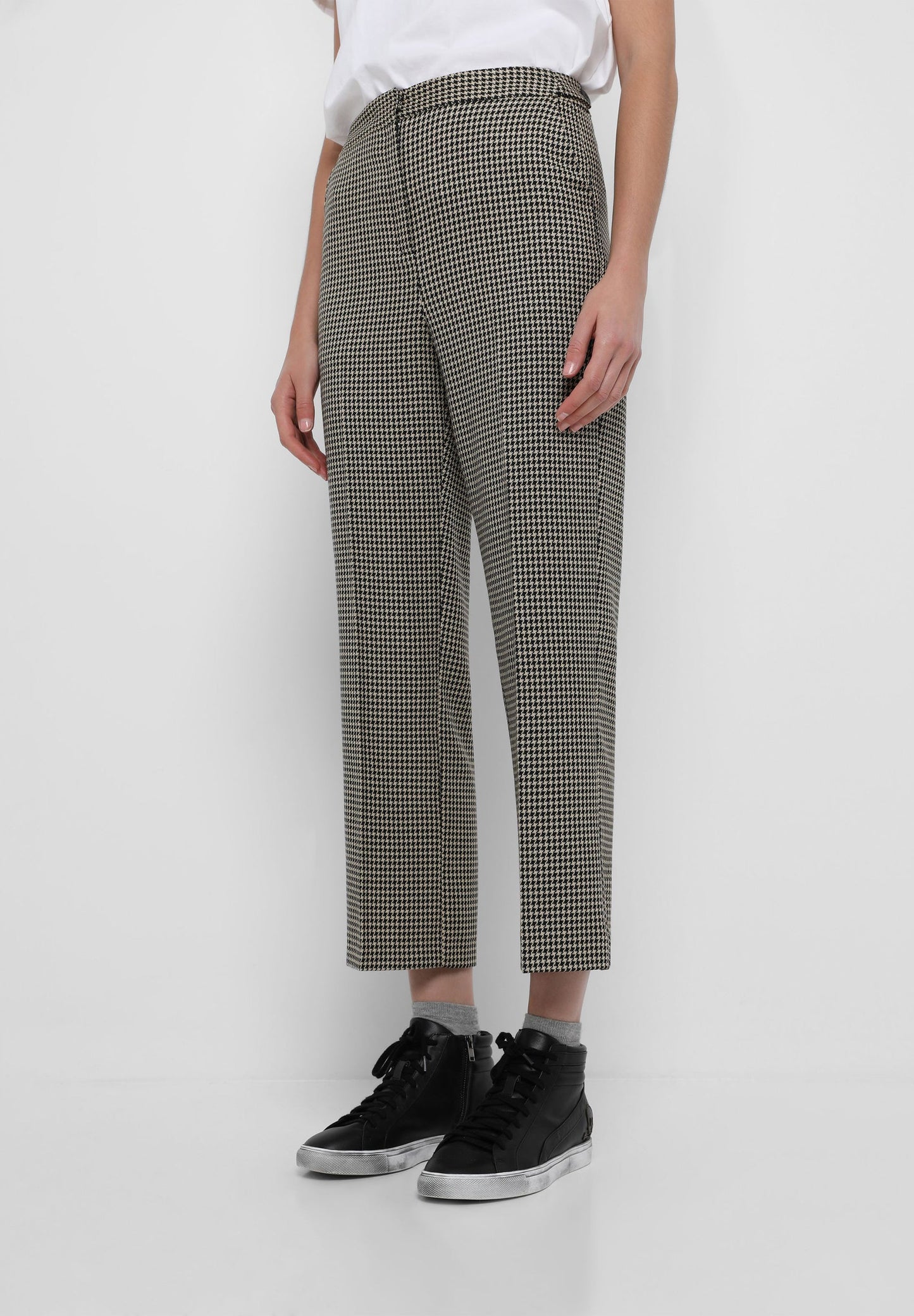 PANTALÓN RECTO PATA DE GALLO
